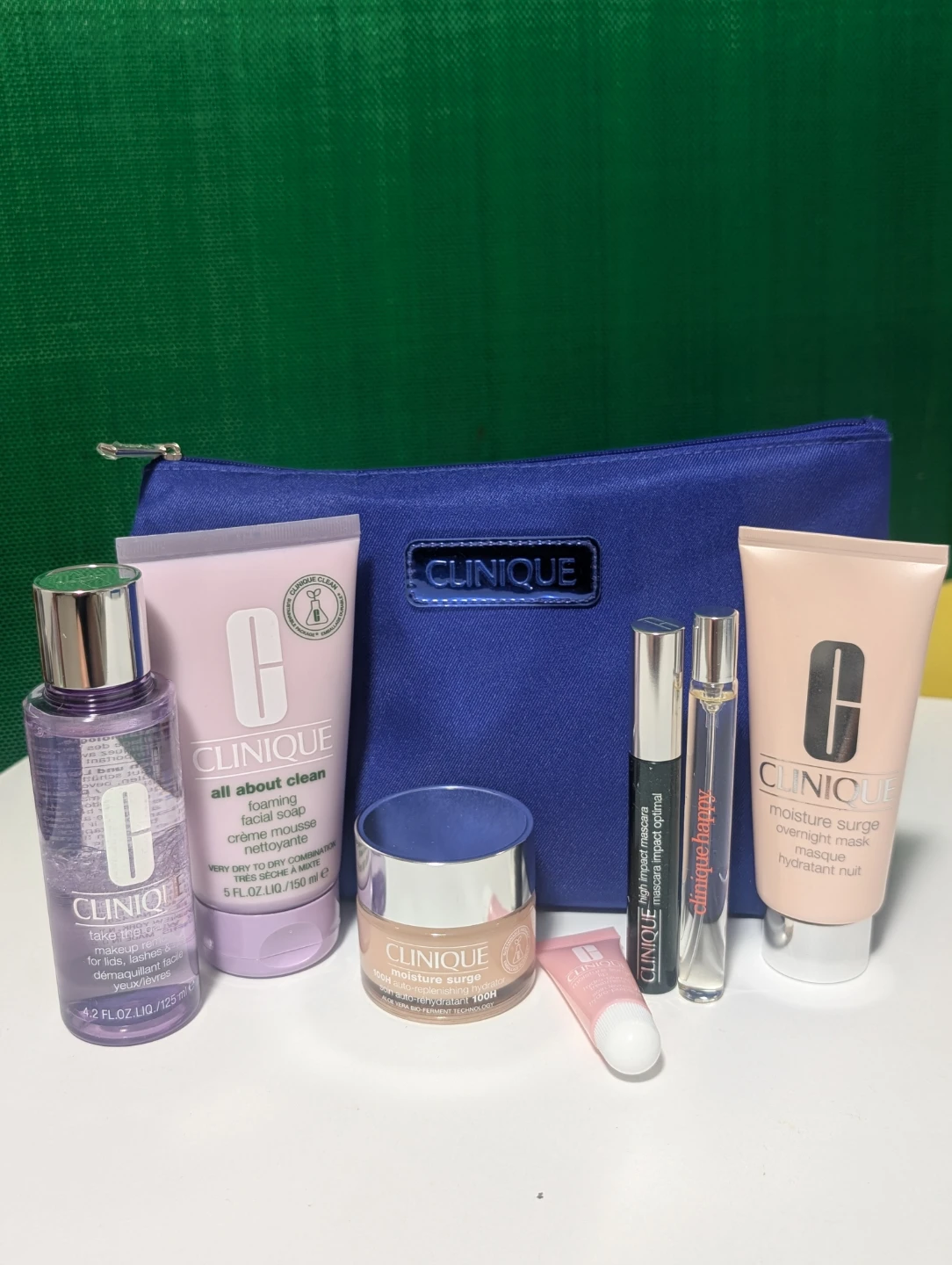 Clinique Skincare Set with Cosmetic Bag
