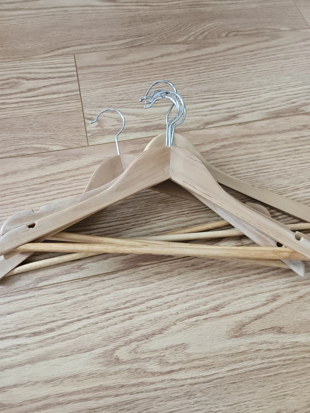 Assorted Clothes Hangers (47 hangers) - photo 2
