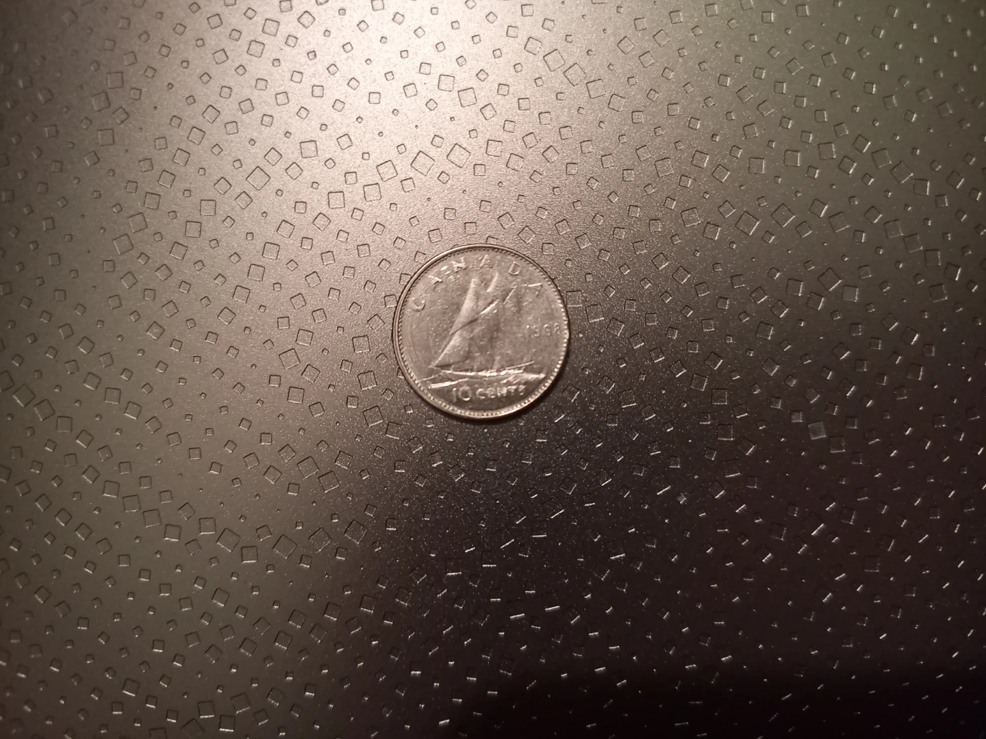 1968 Canadian 10 Cent Dime Coin