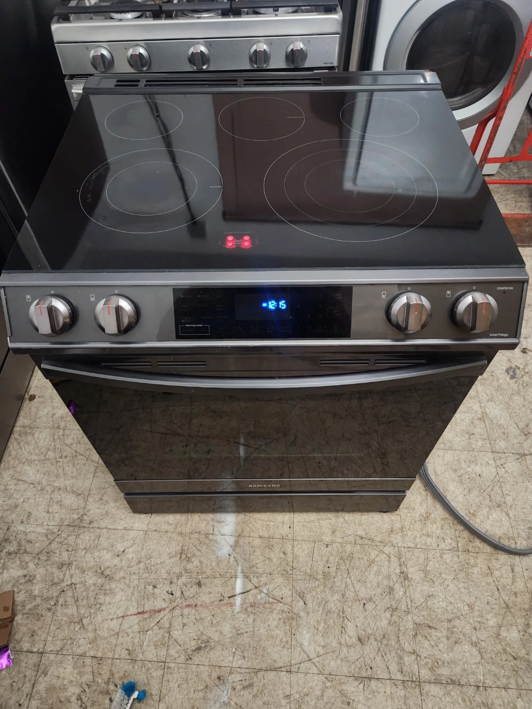 Samsung Slide-in Electric Range with SmartThings - photo 2