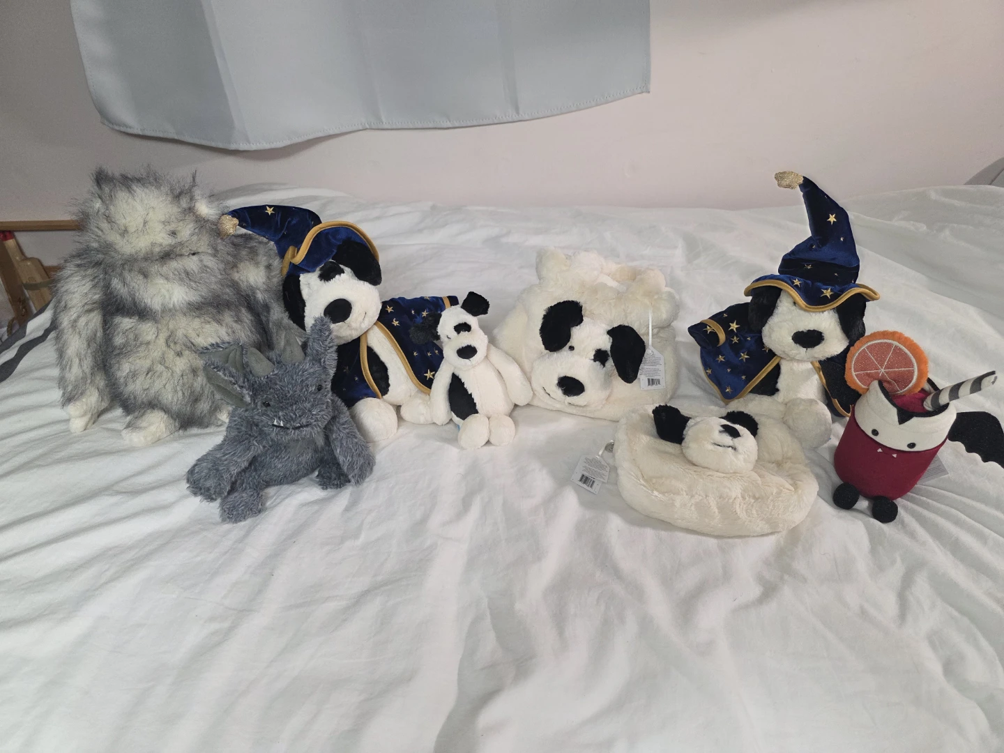 Brandnew Jellycats with tags for sale, read ad for price list