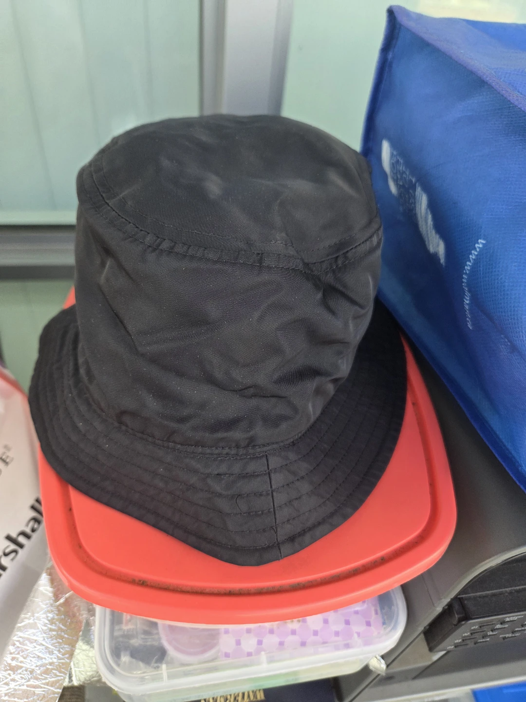 Babaton Black Bucket Hat XS