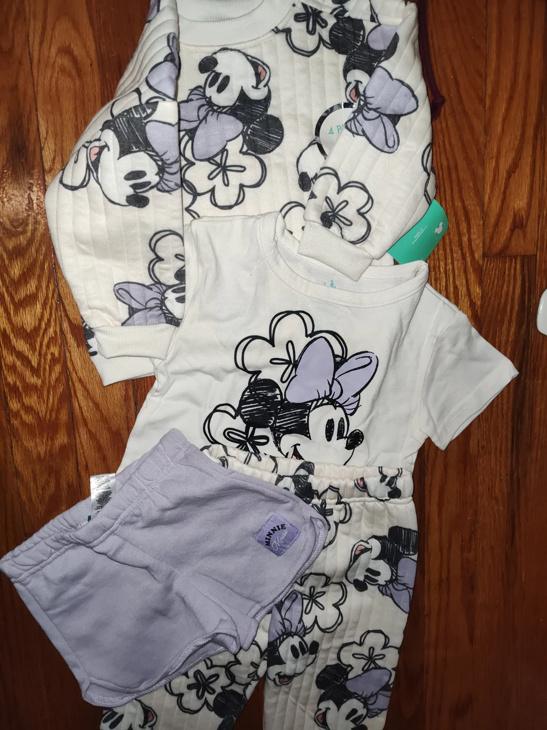 Disney Minnie Mouse 4-Piece Pajama Set
