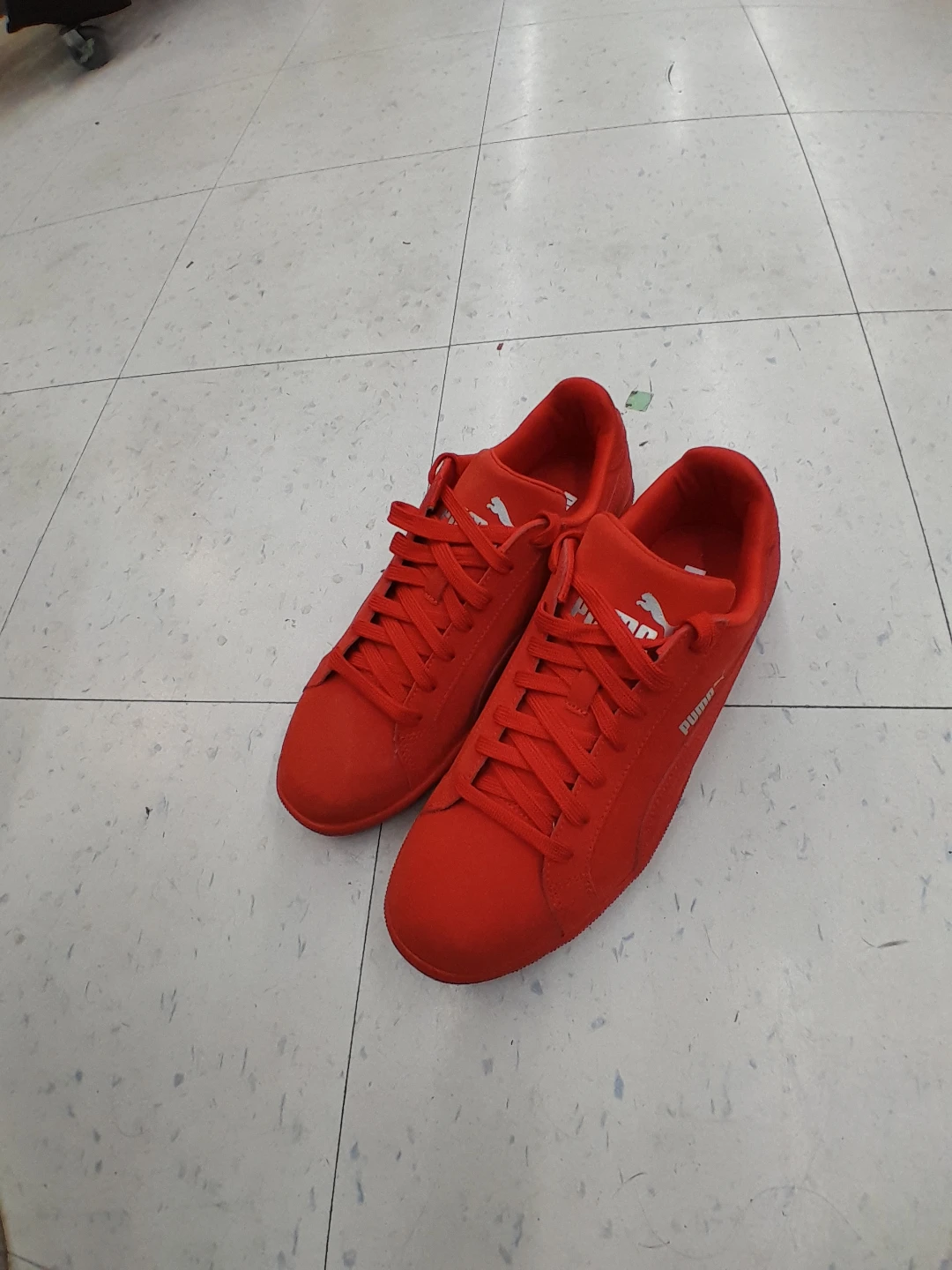 Puma Red Suede Sneakers Women's Size 8.5 - photo 4