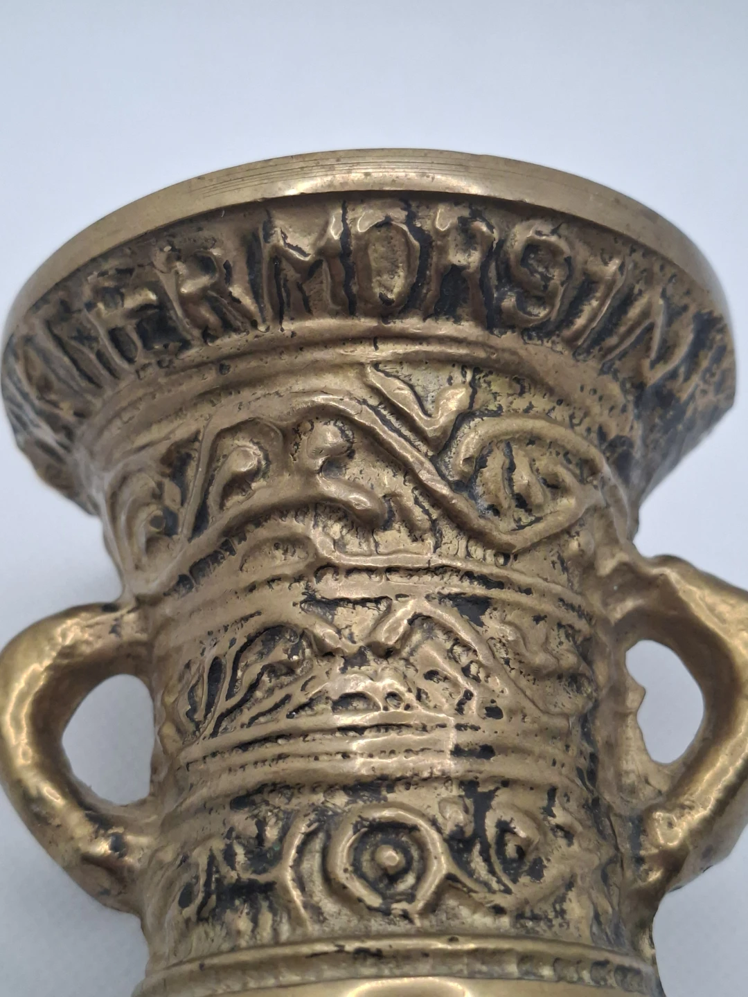 Vintage Brass Apothecary Mortar Vessel Latin Inscriptions - photo 2