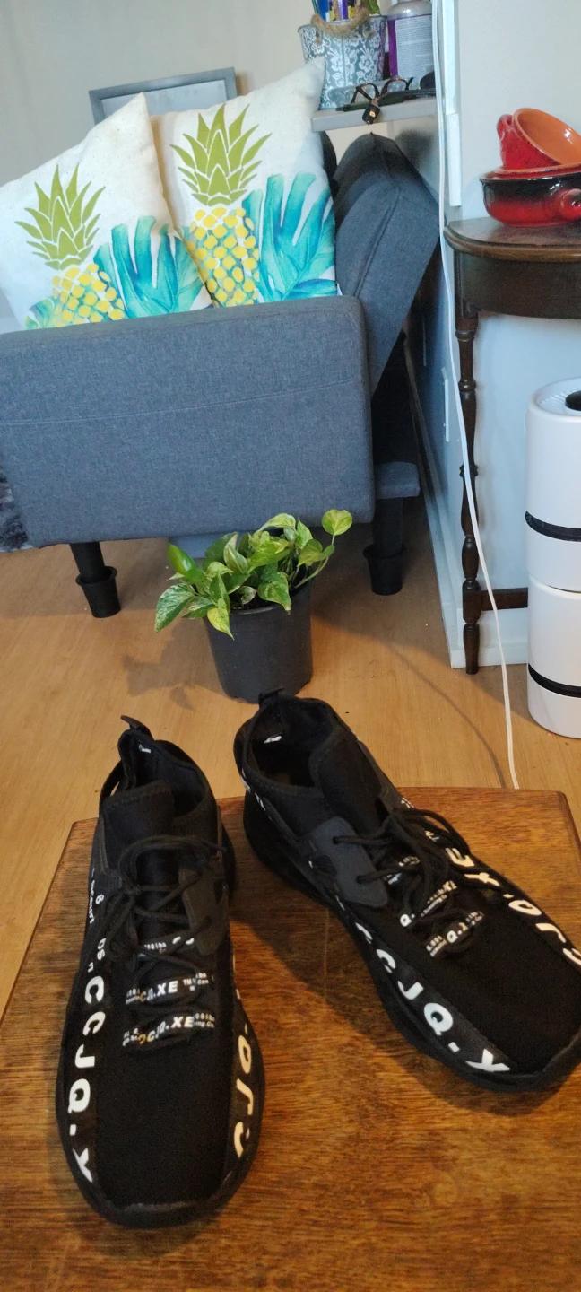 Black Lace-Up Sneakers - photo 4
