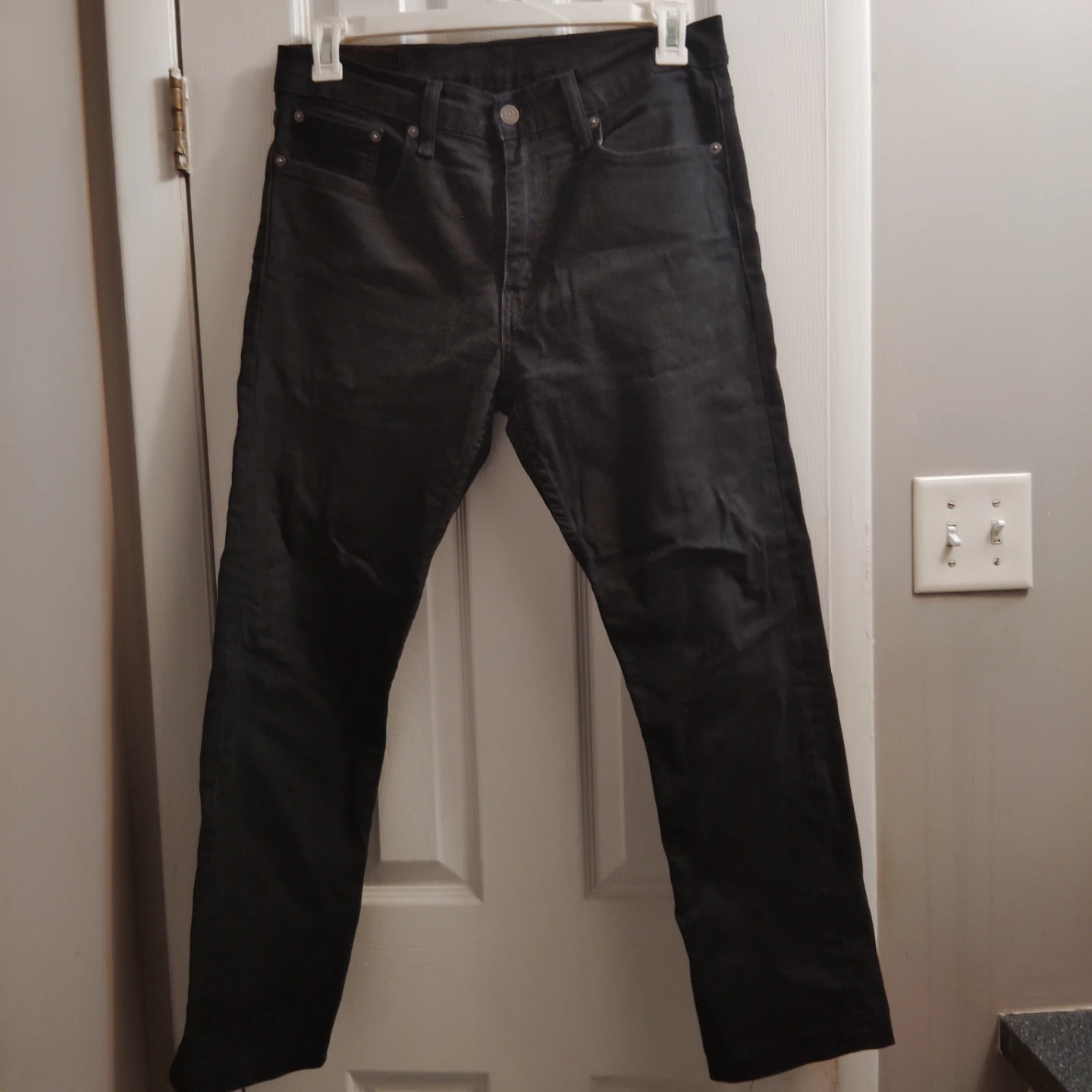 Levi’s 502 Regular Taper Jeans - Black (W33 L32)