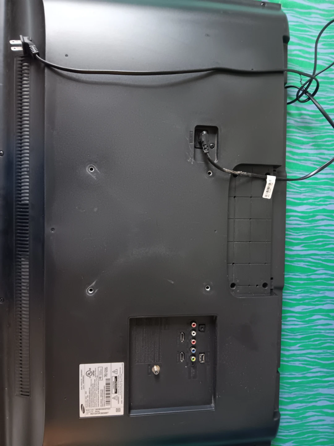 Samsung Flat Screen TV - photo 3