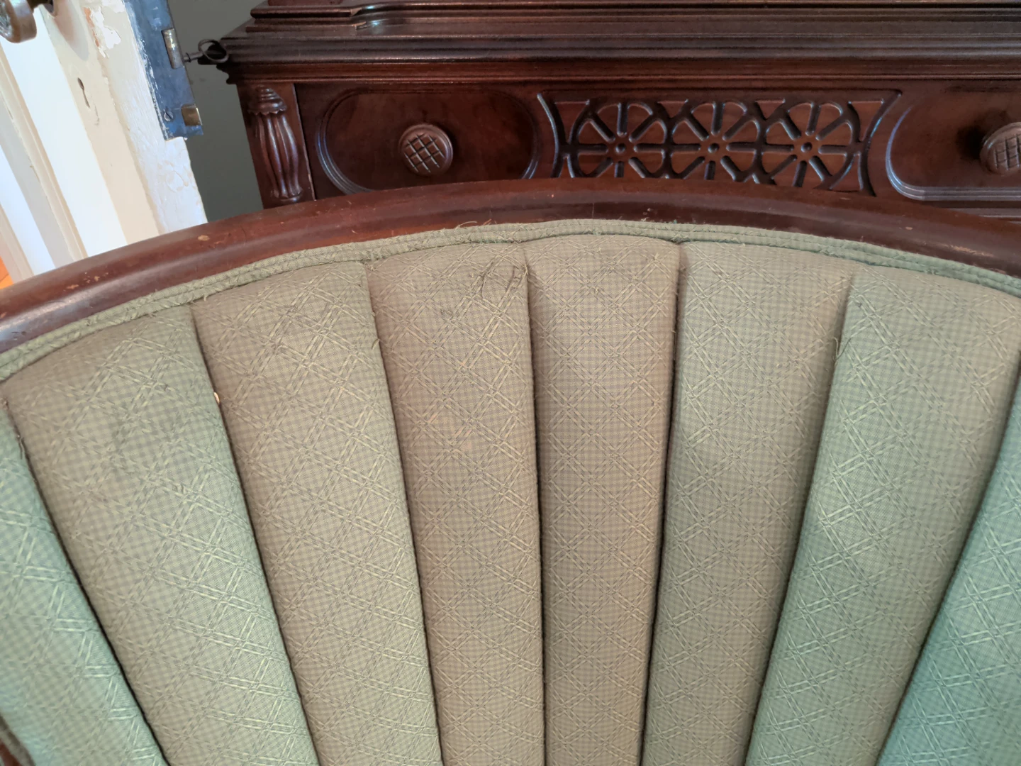 Vintage Accent Armchair - photo 4