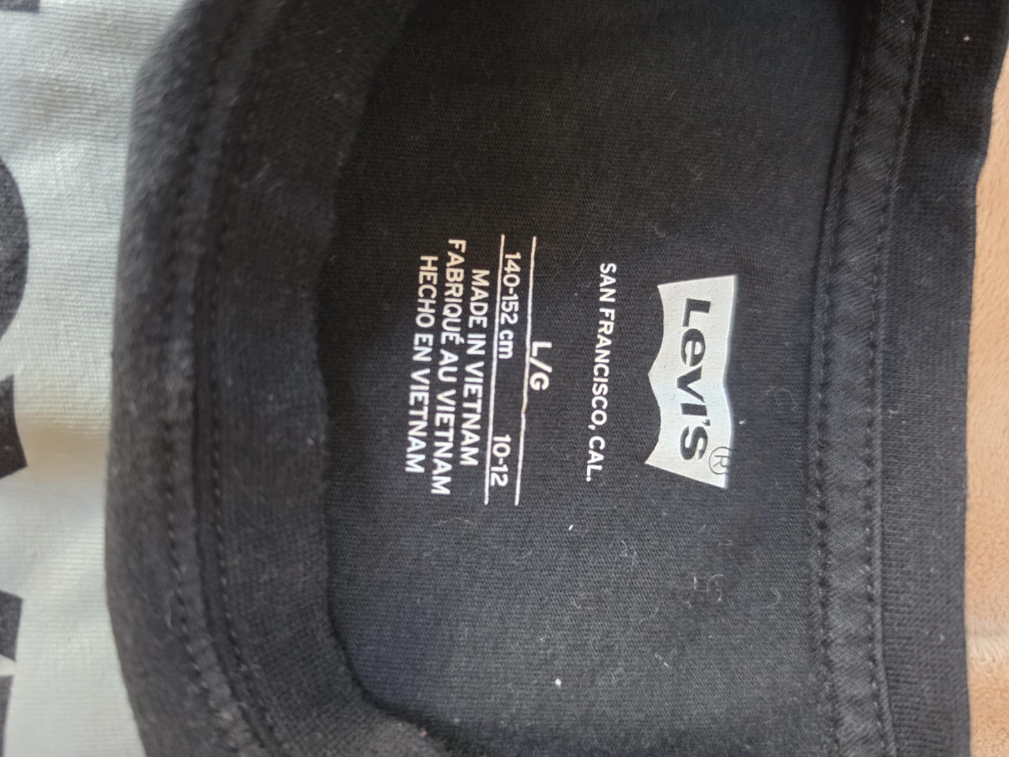 Aeropostale & Levi's T-Shirts (Size L/G) - photo 2