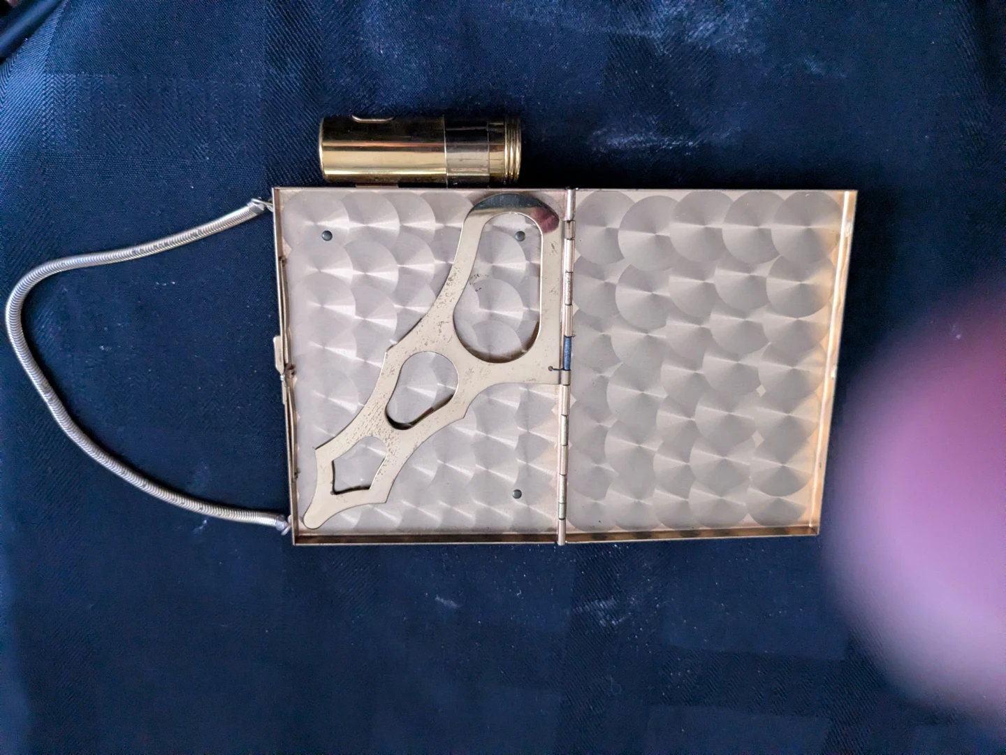 Vintage Compact Purse with Lipstick Holder - photo 3
