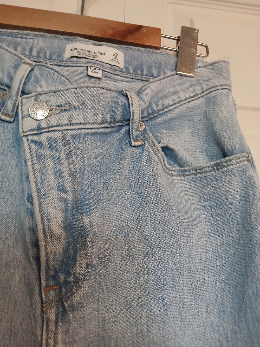 Abercrombie & Fitch ultra high rise straight curve love jeans - photo 4