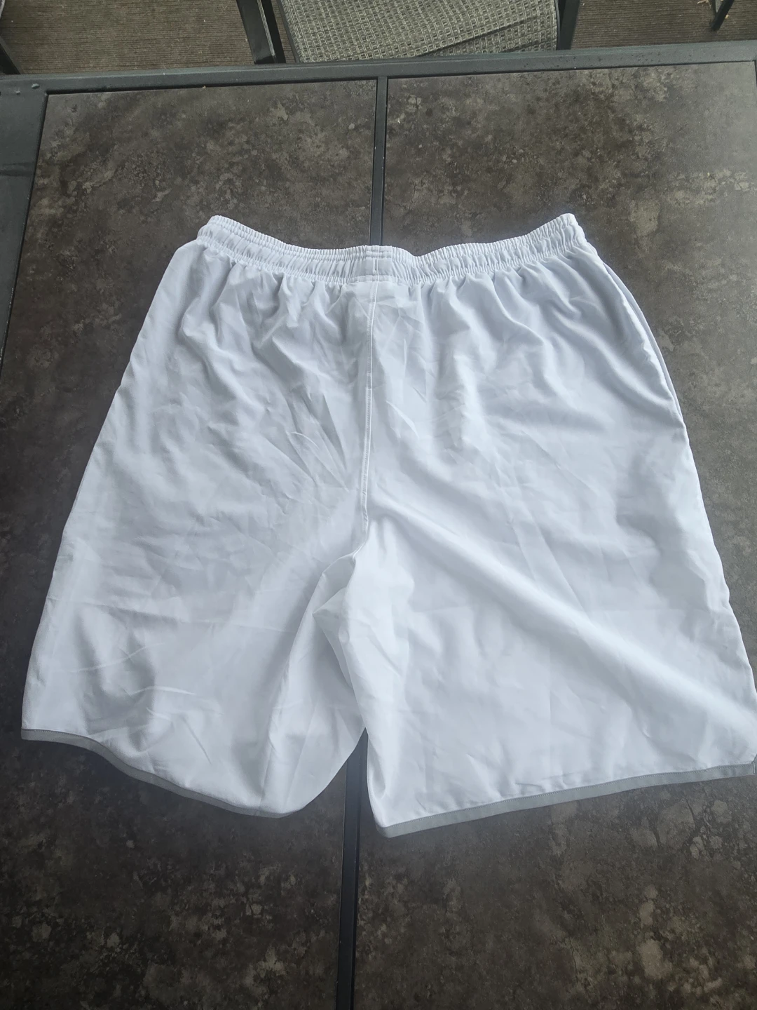 NWT Men's Under Armour shorts. Large. $25 OBO. - photo 2