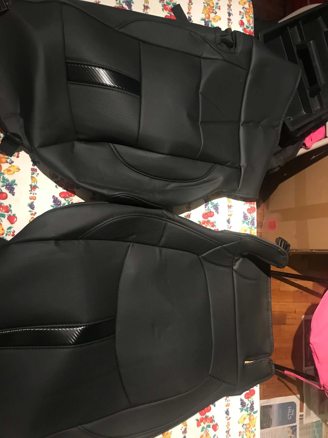 CAR SEAT COVER. The covers are from the back Seats (TOYOTA 2024) - photo 4