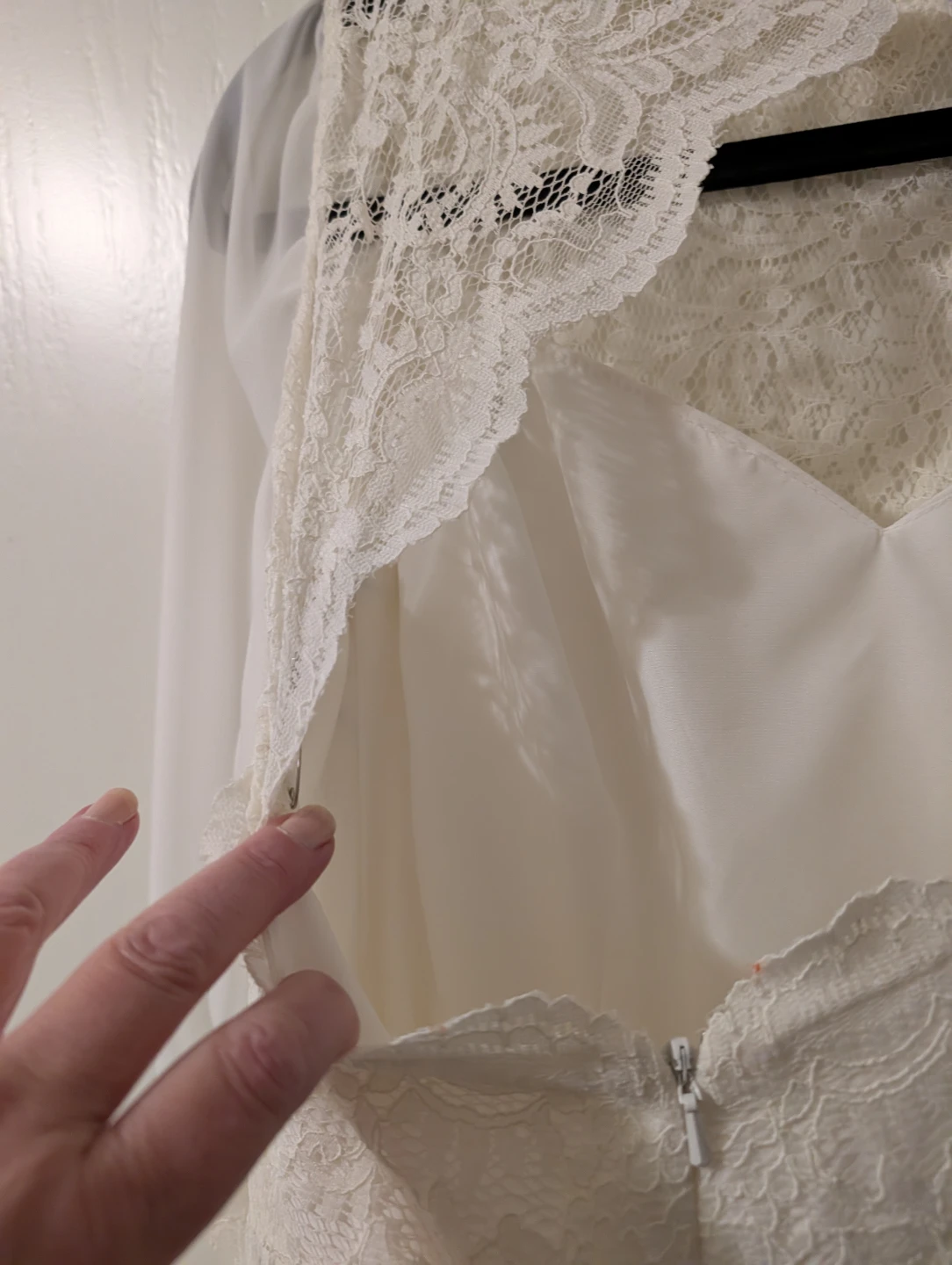 White Lace Dress with Sheer Sleeves - photo 4
