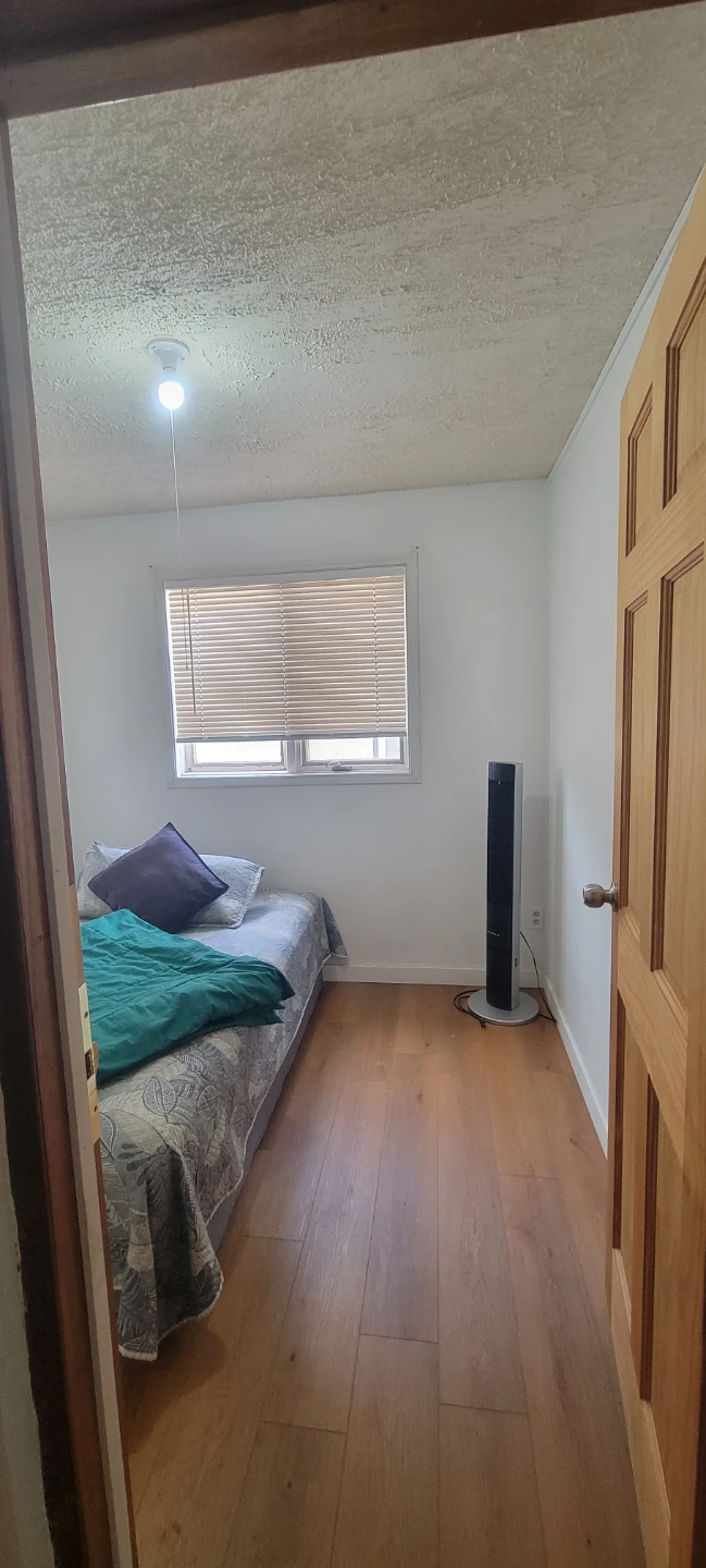 Room for Rent - photo 2