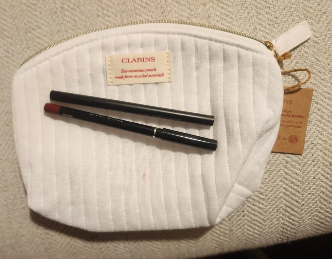 Georgio Armani Smooth Silk Lip Pencil and black eye pencil - photo 2