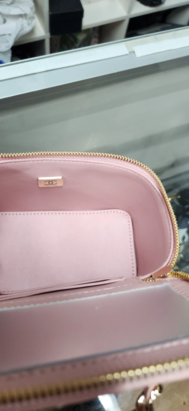 Chanel Vanity Case Bag Pink Quilted Lambskin Leather - photo 5