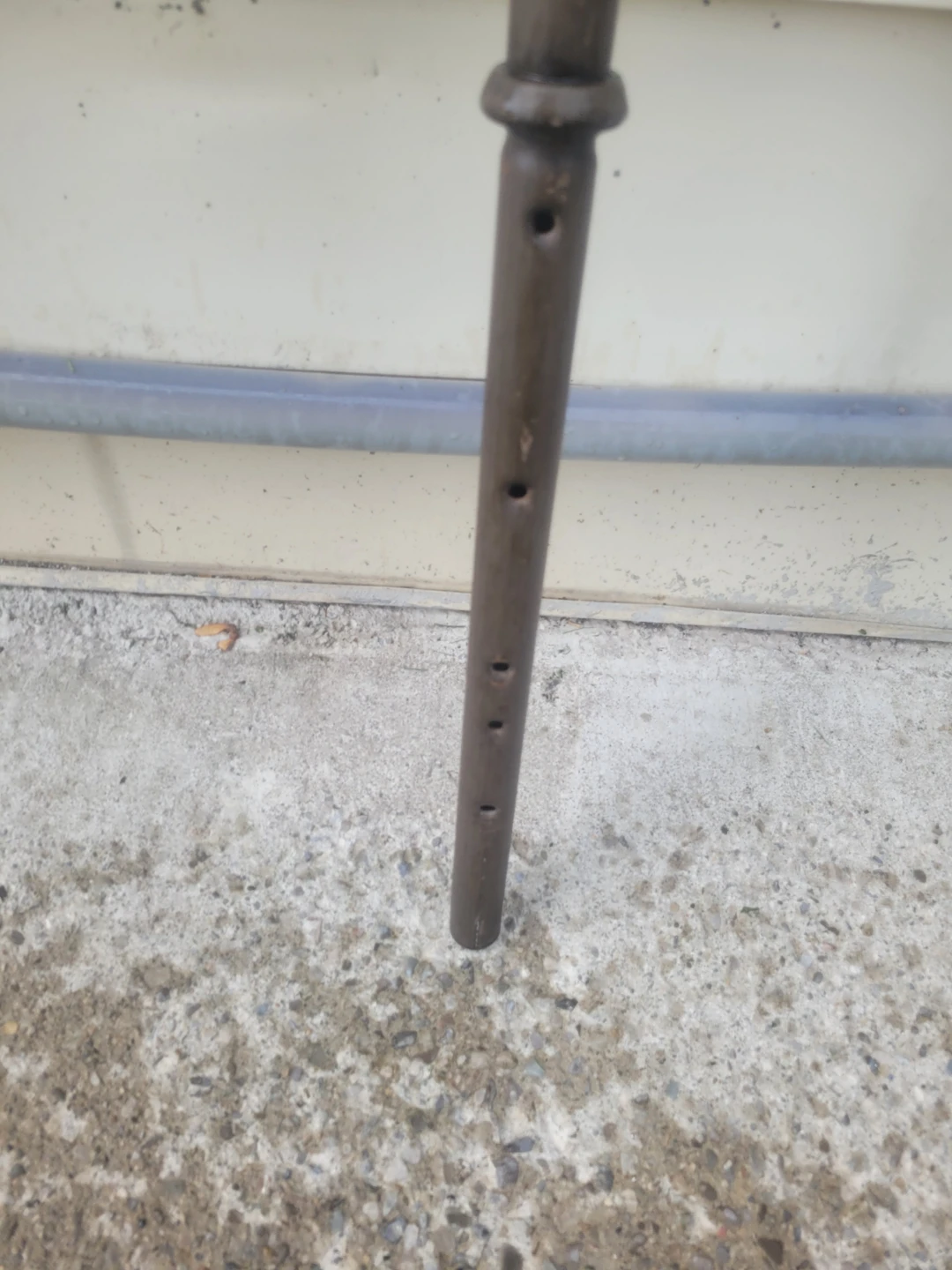 Metal twin/single headboard - photo 3