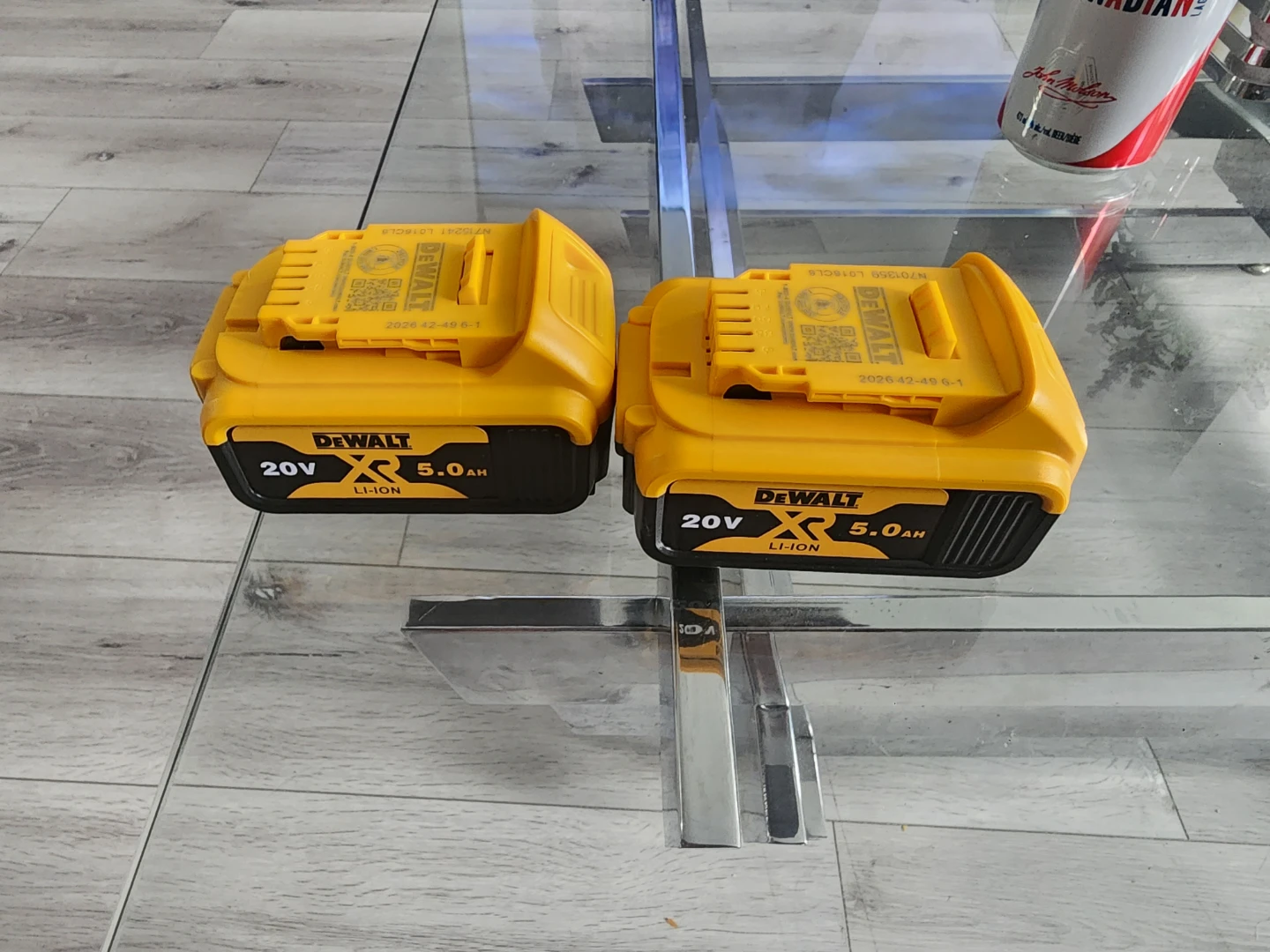 2x DeWalt 20V XR 5.0Ah Li-Ion Batteries