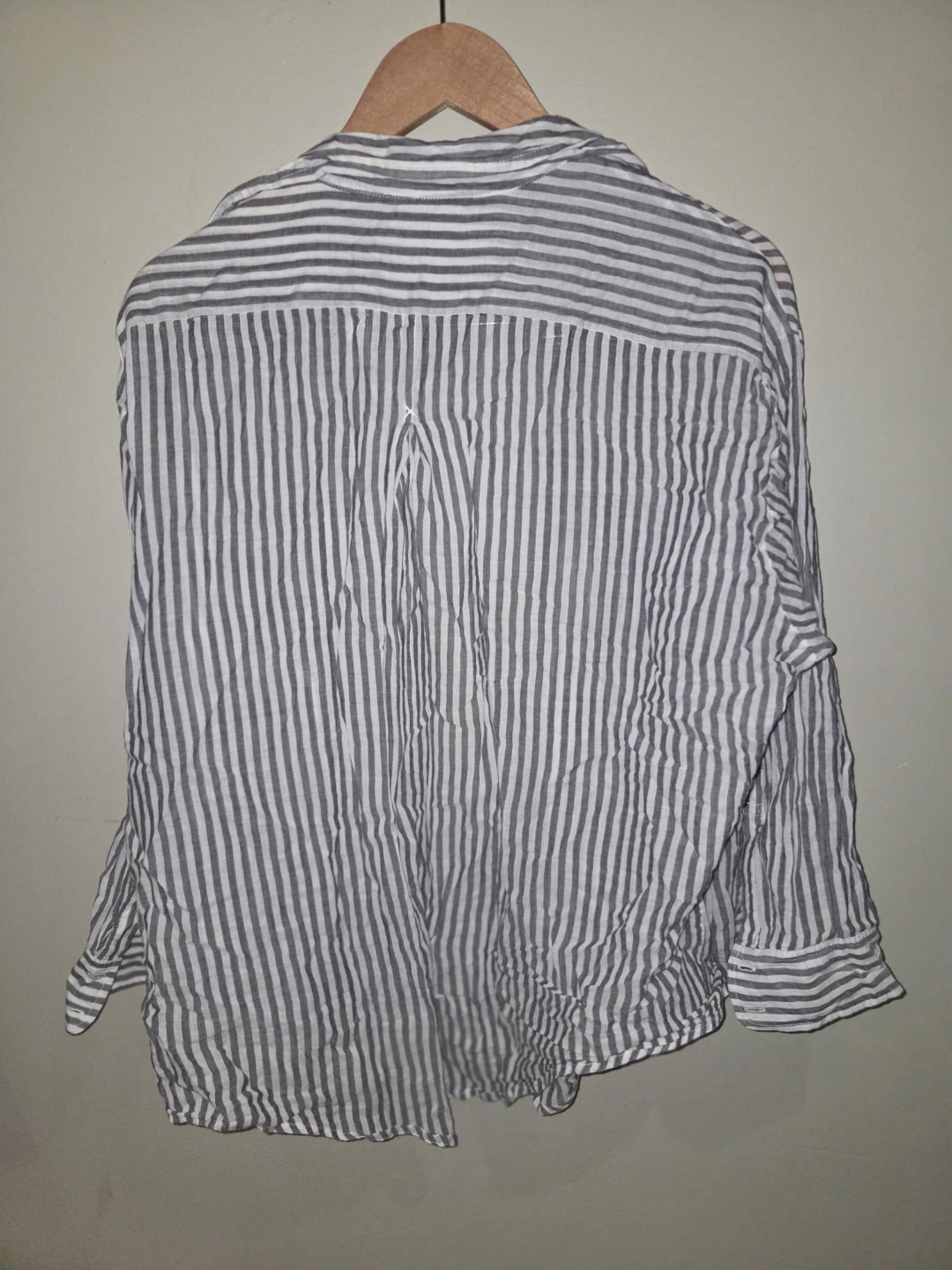 Elizabeth and James Striped Button-Up Shirt - photo 4
