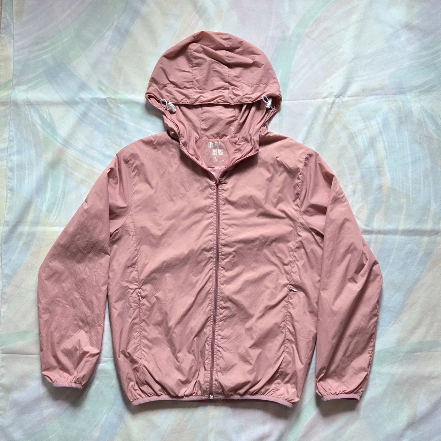 Uniqlo Women's Hooded Windbreaker Jacket - photo 3