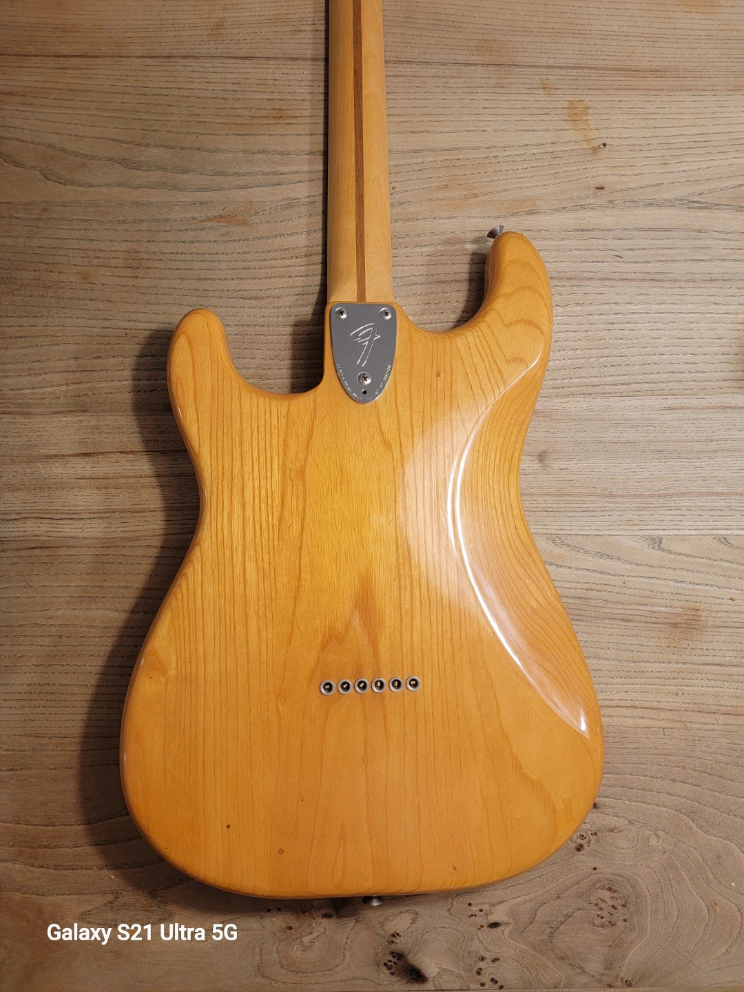 1977 Fender Stratocaster - photo 4