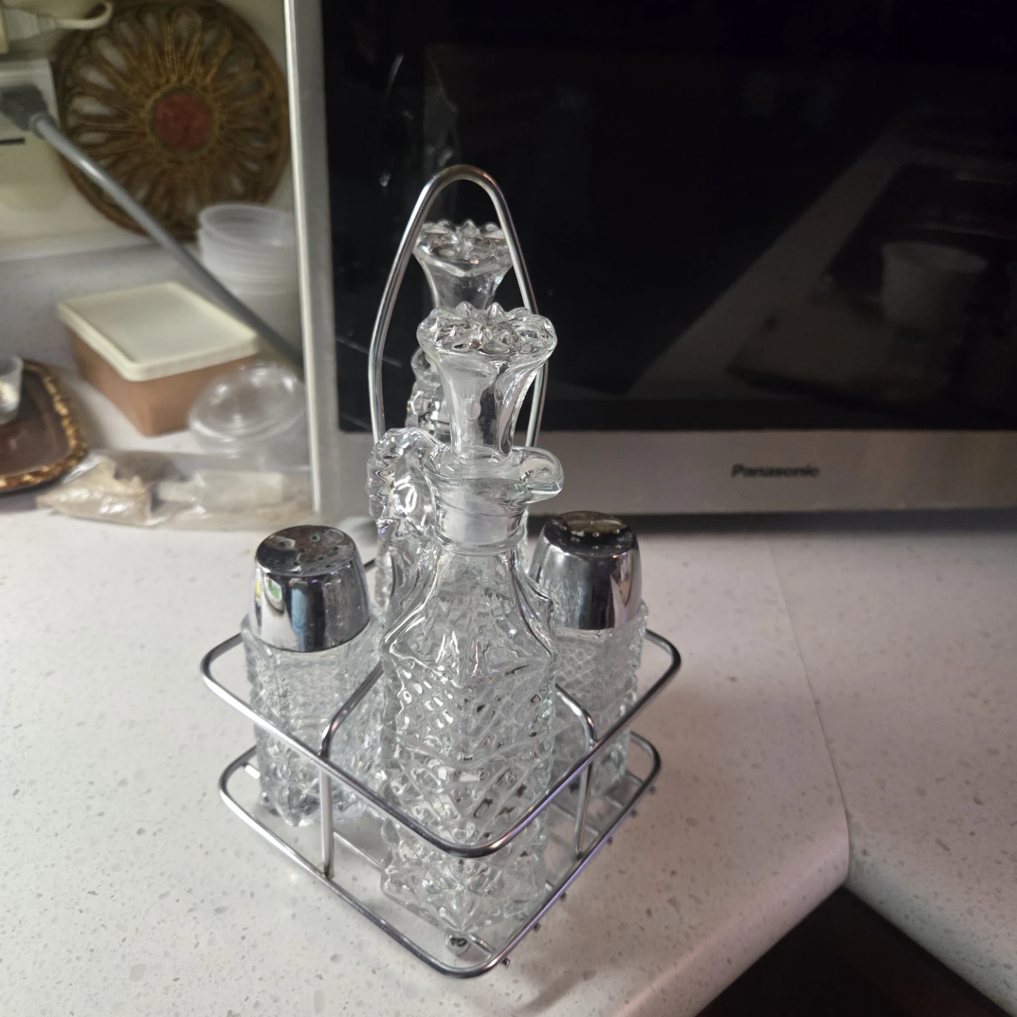 Vintage Anchor Hocking Cruet Set - photo 3