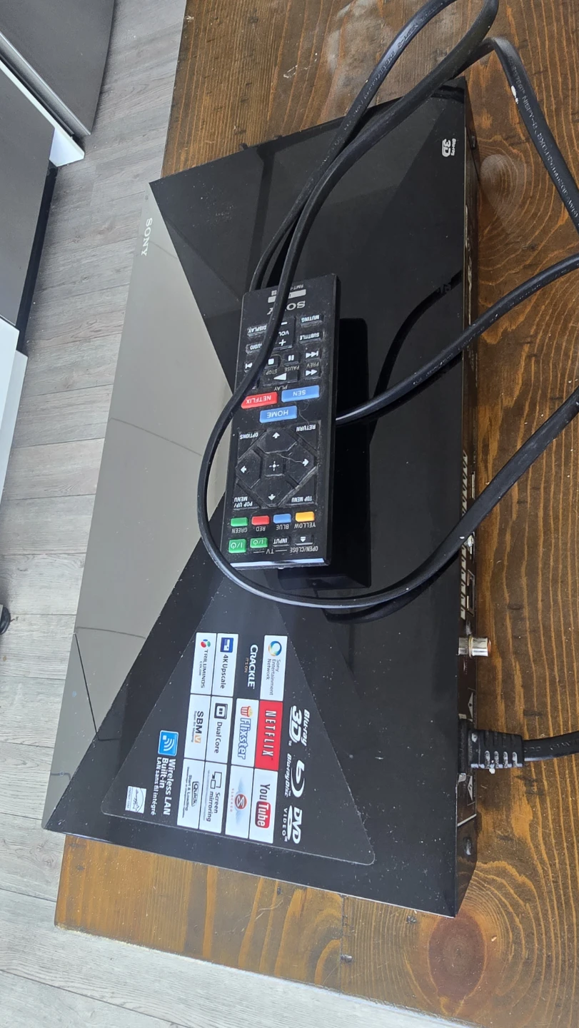 Sony Blu-ray DVD Player with Remote