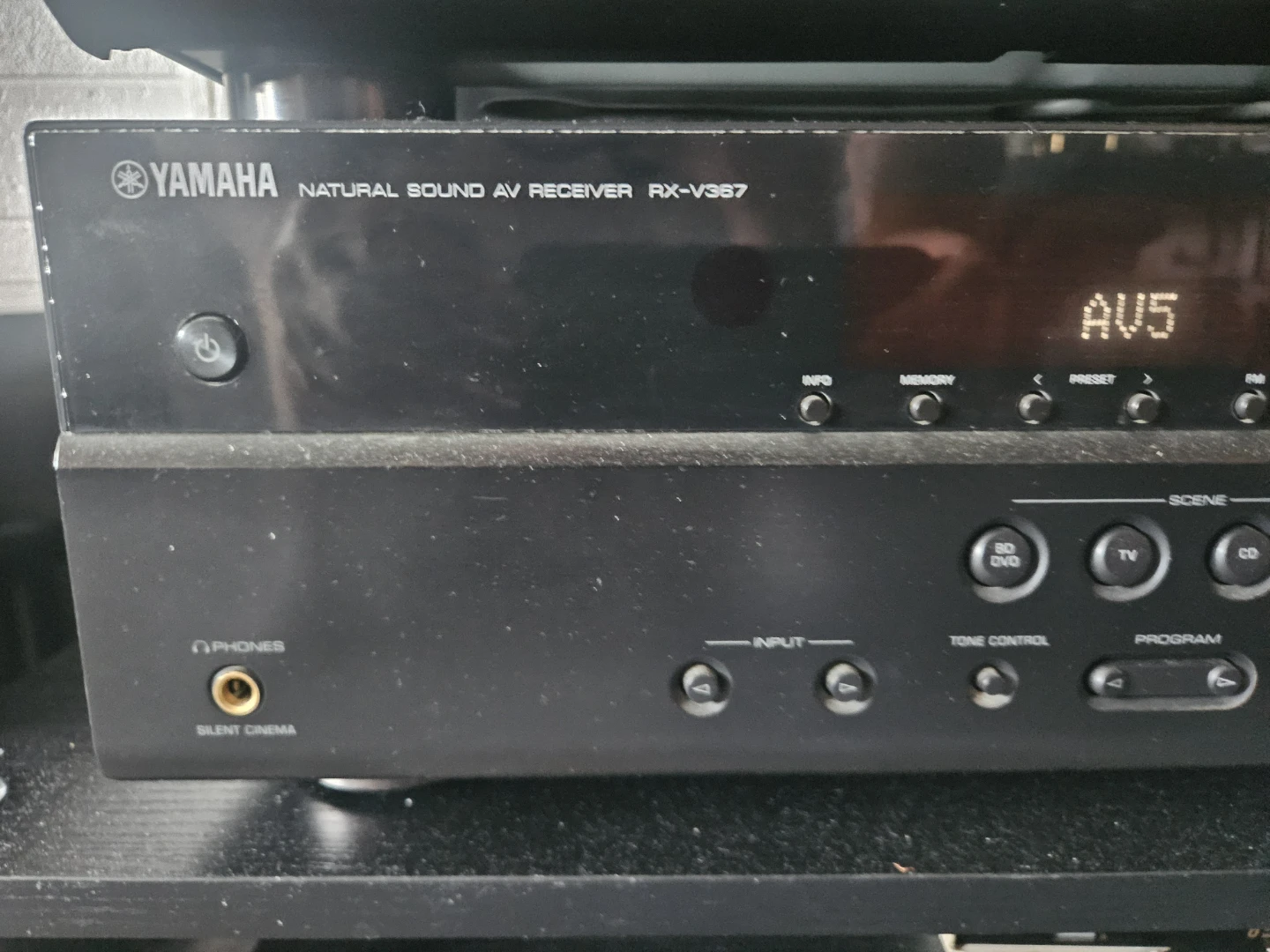 Yamaha Natural Sound AV Receiver RX-V357 - photo 4