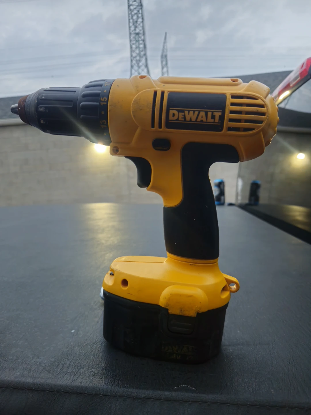 DEWALT DC728 Cordless Drill Driver