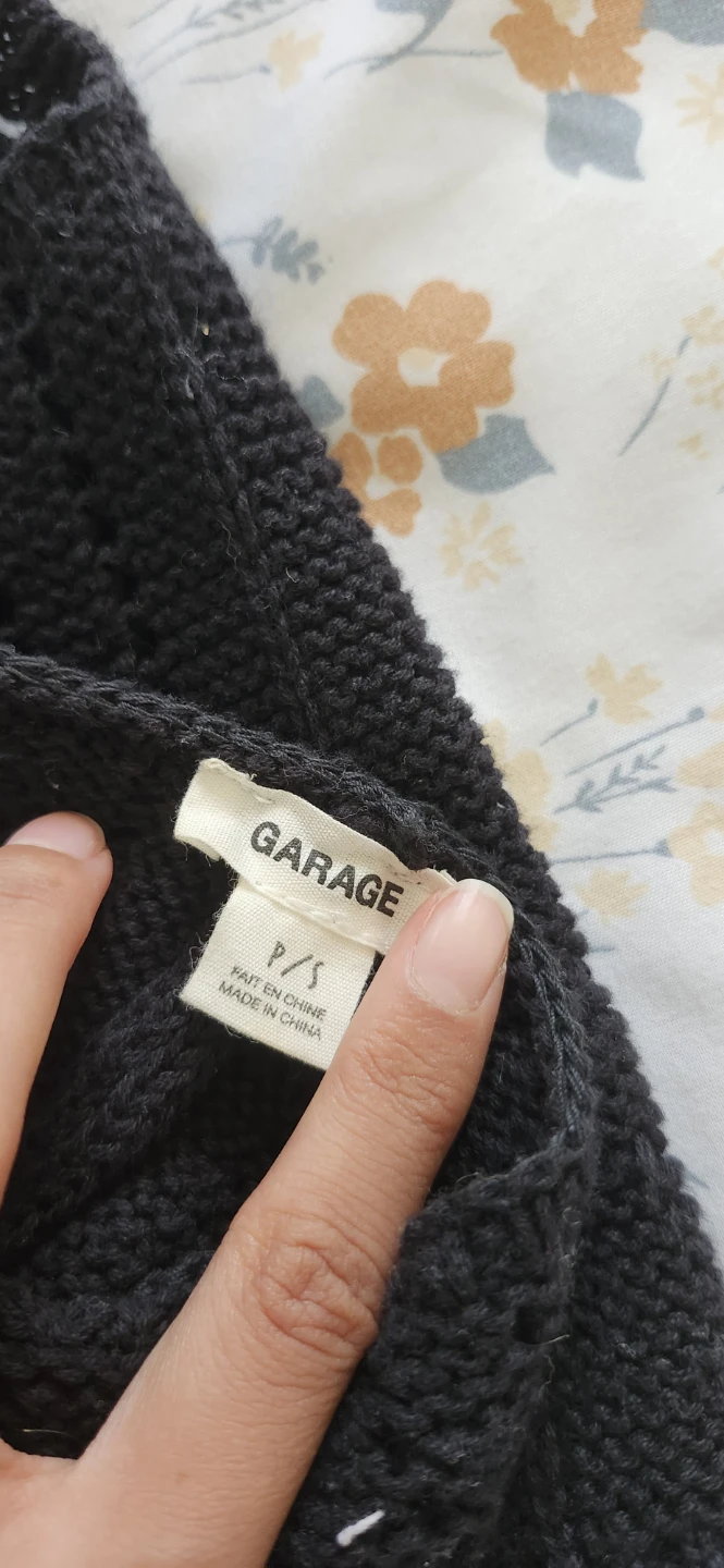 Garage Black Crochet Halter Top - photo 3