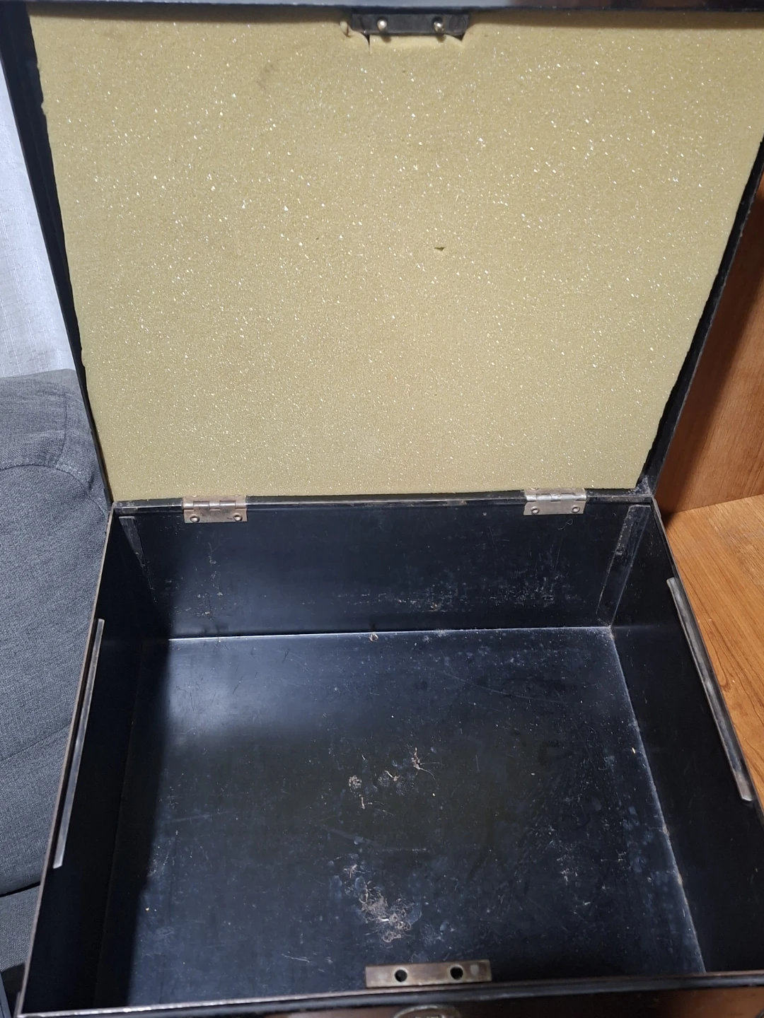Antique Mid Century Heavy The Weilink Mfg. Co. Cash Box - photo 4