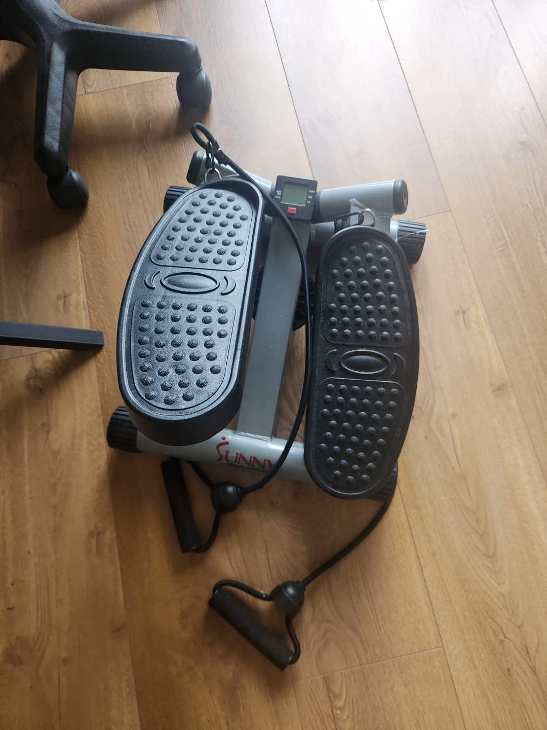 Sunny Health & Fitness Stepper with Resistance Bands - photo 2