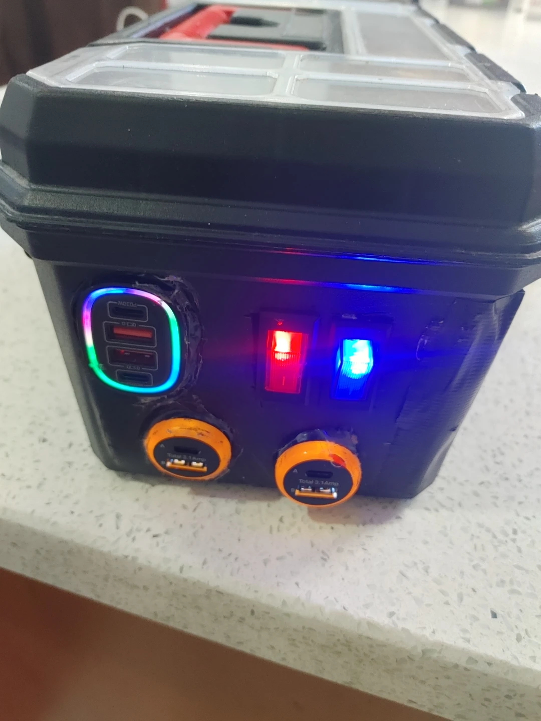 Power bank - photo 3