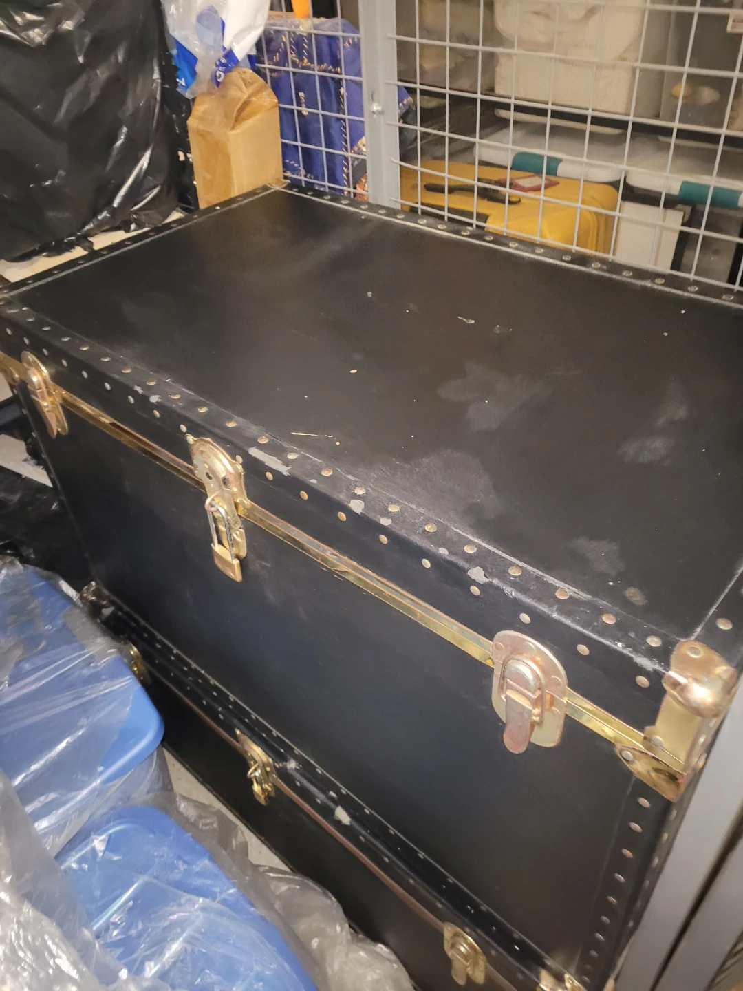 Vintage Rose Trunk with Classic Black & Brass Design