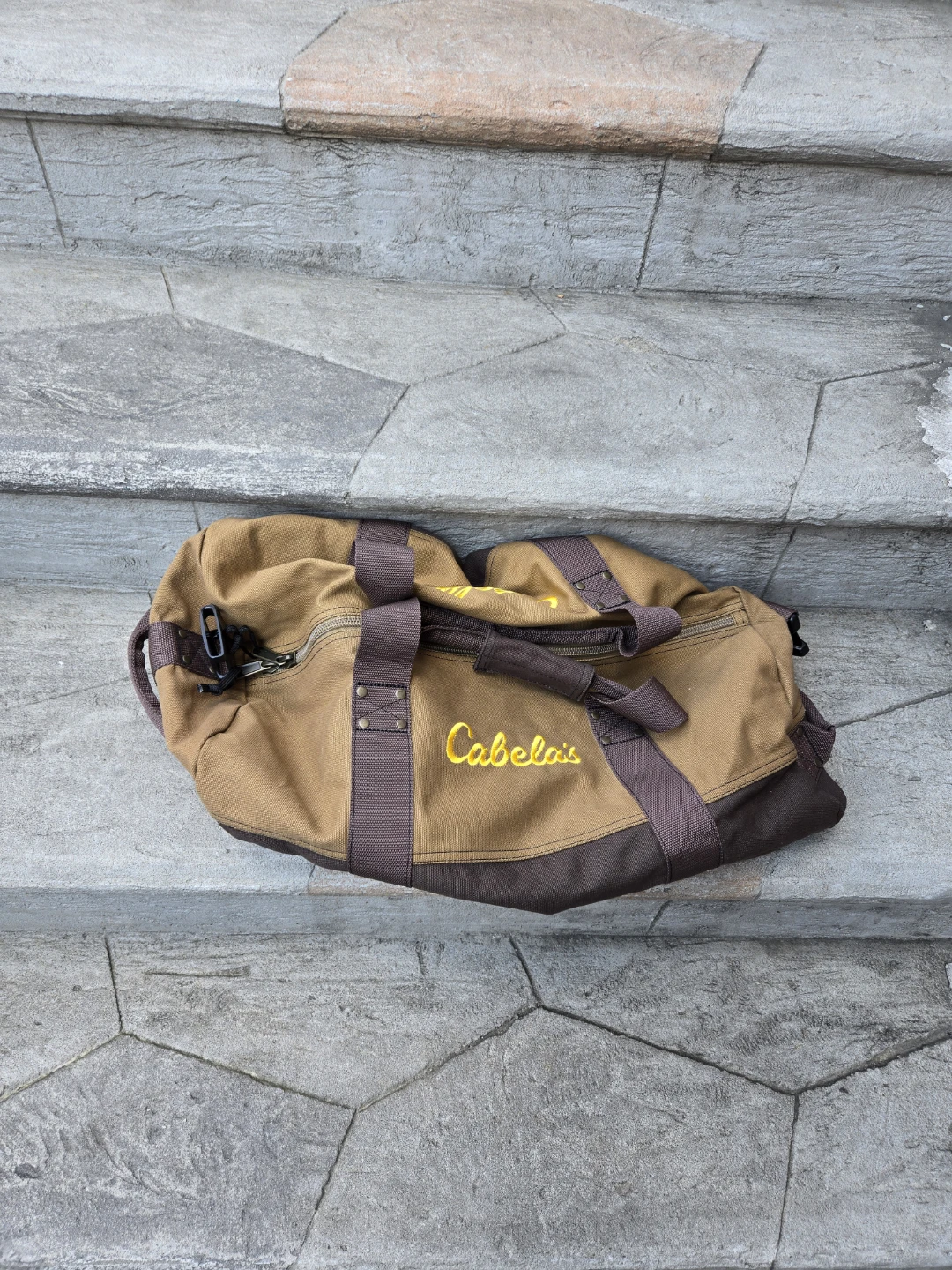 Cabela's Medium duffel bag