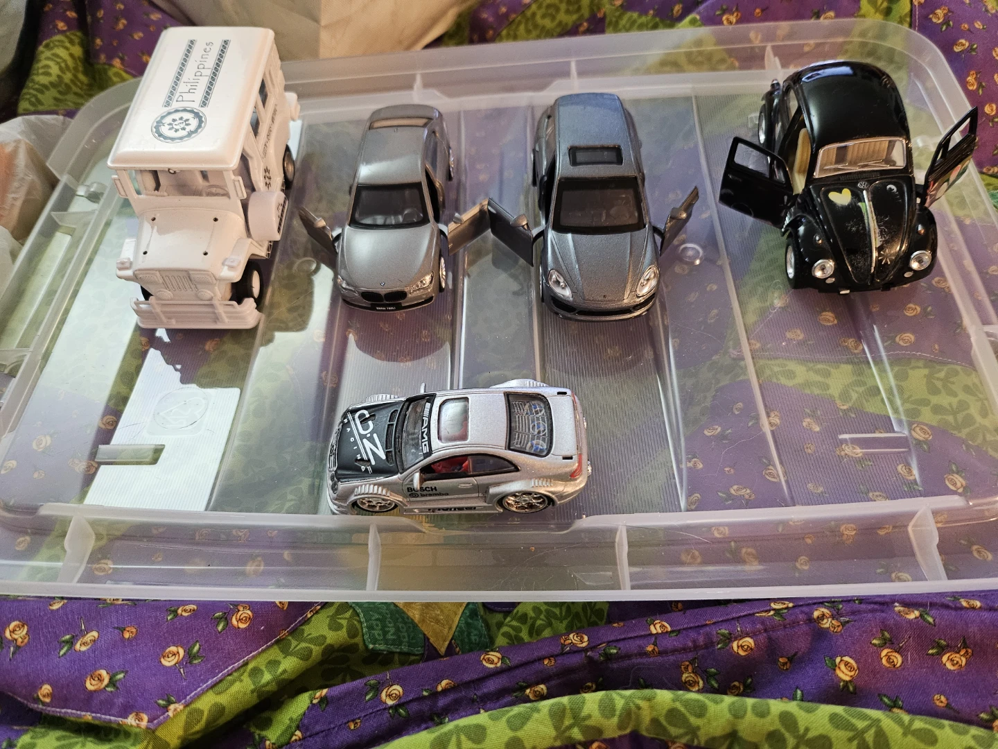 Collection of 5  die cast Toy Cars