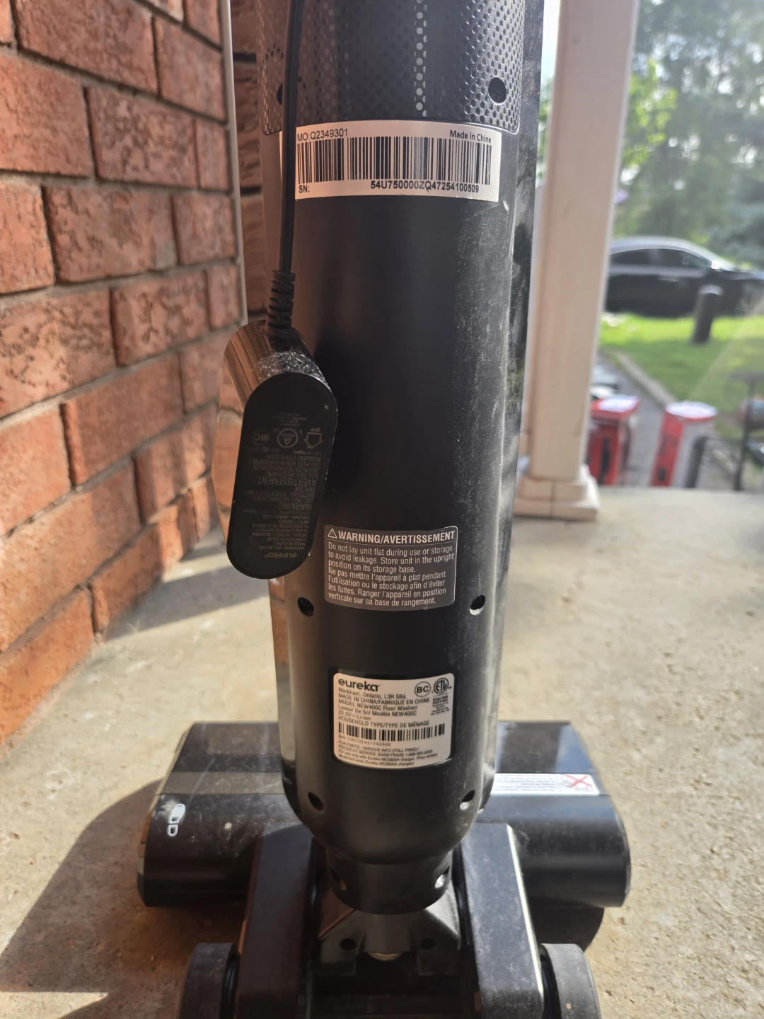 Eureka Cordless Wet/Dry Vacuum - photo 2