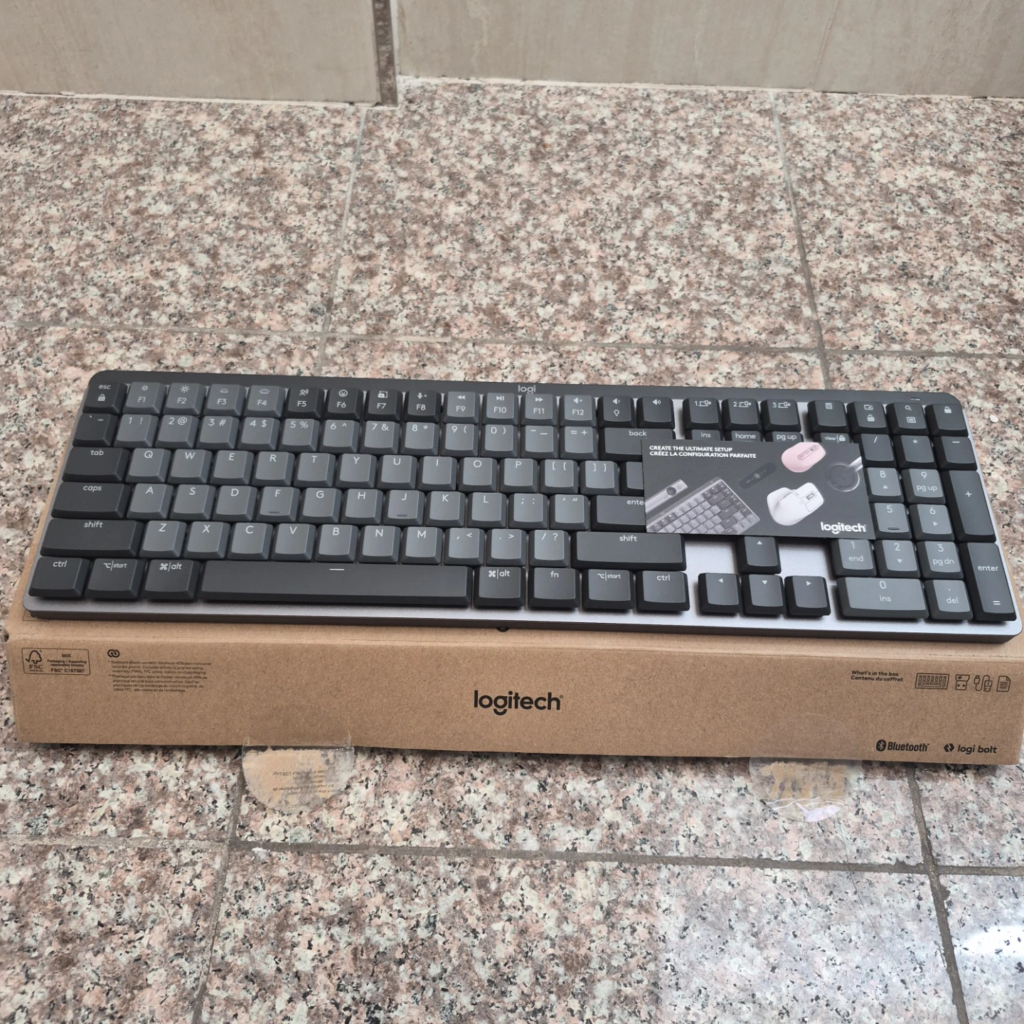 Logitech MX Mechanical Wireless Illuminated Keyboard - photo 3