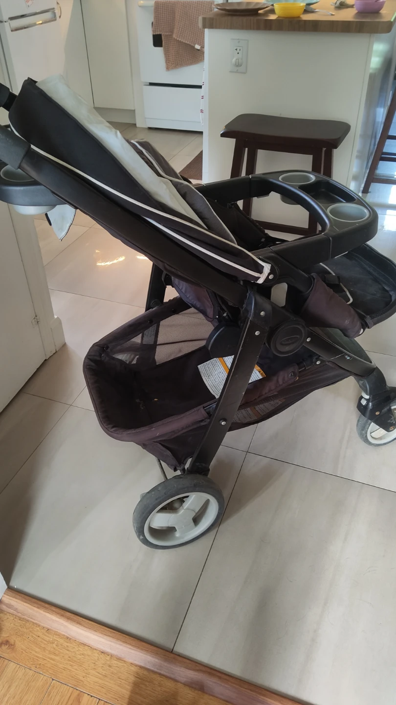 Graco Stroller - photo 2