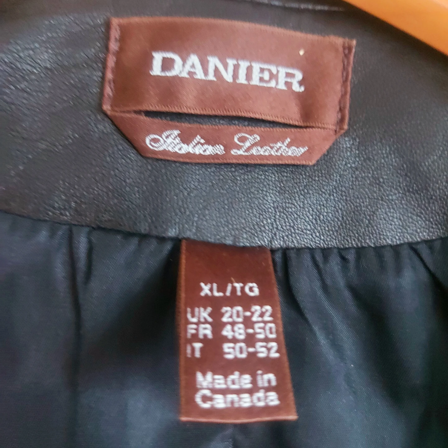 Danier Jacket - photo 3