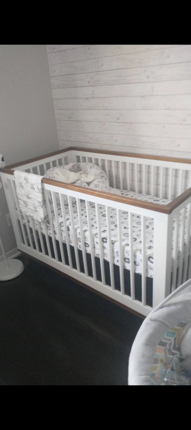 Babyletto Scoot 3-in-1 Convertible Crib