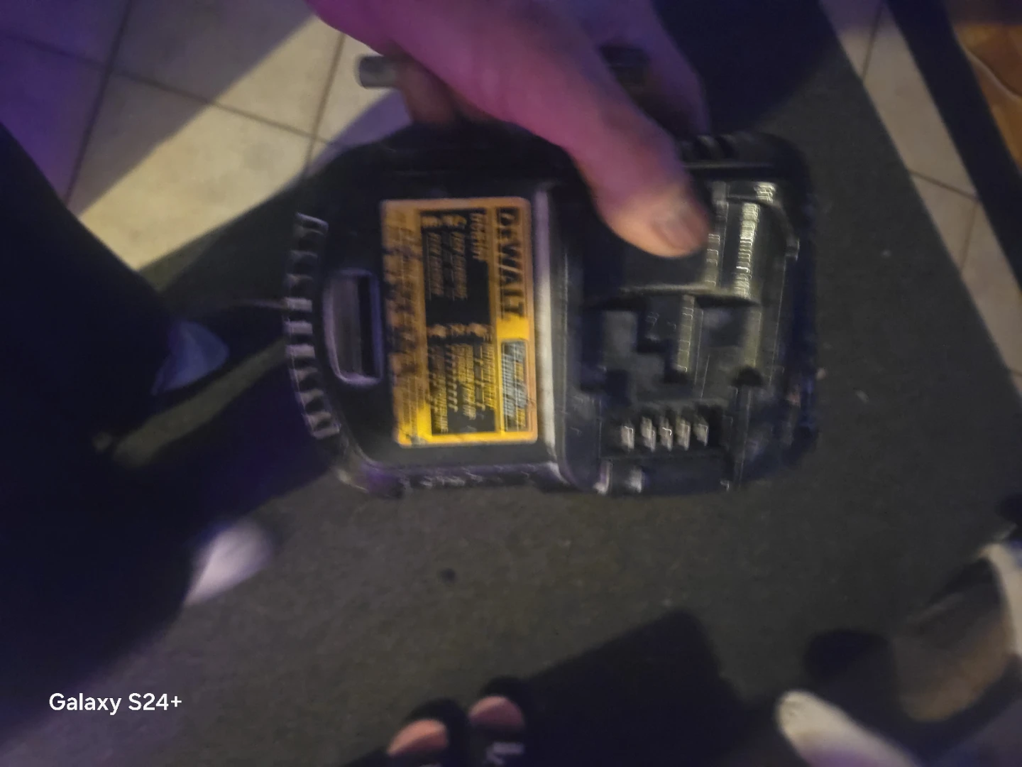 DEWALT Battery Charger