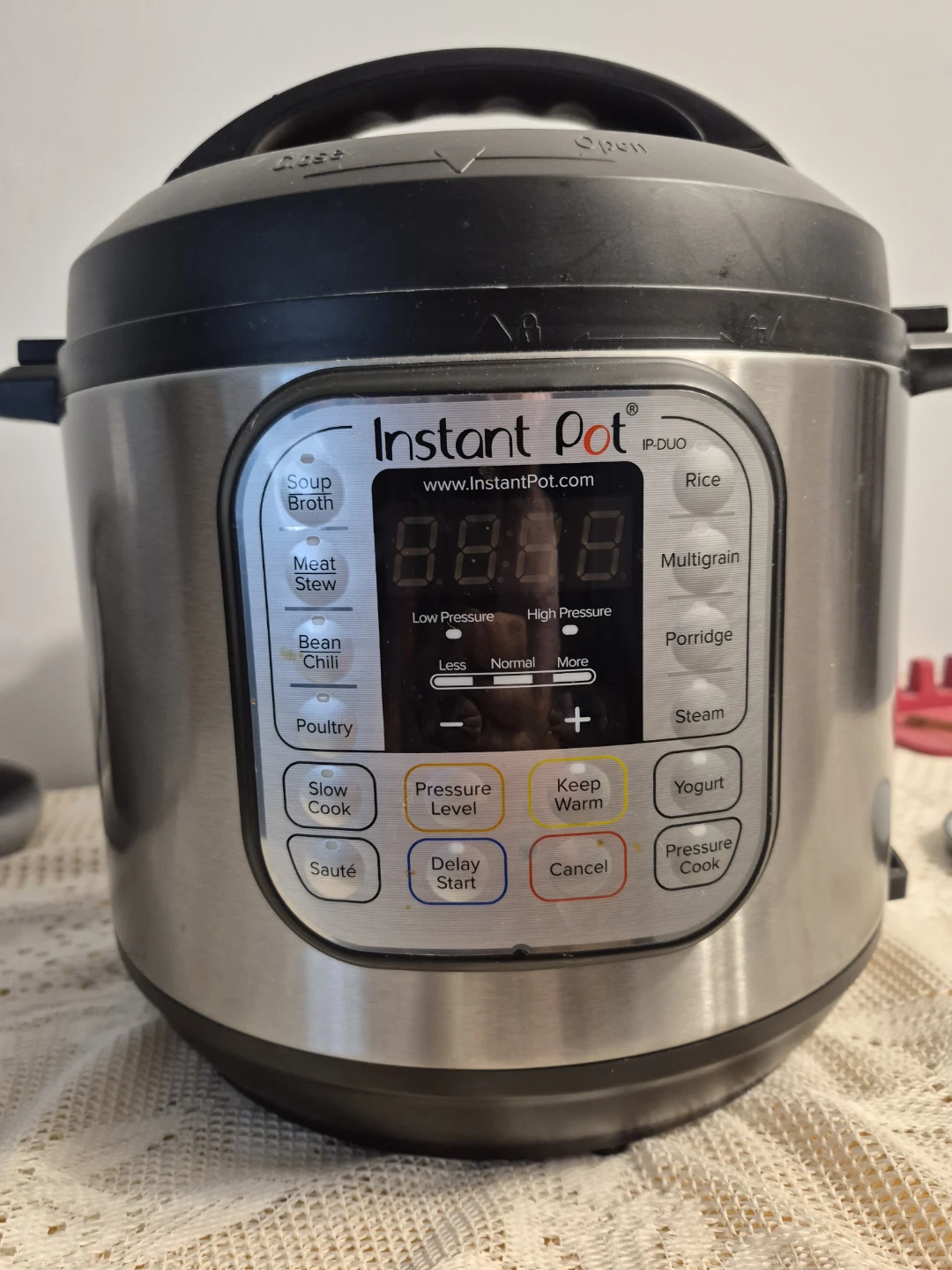 Instant Pot Cooker