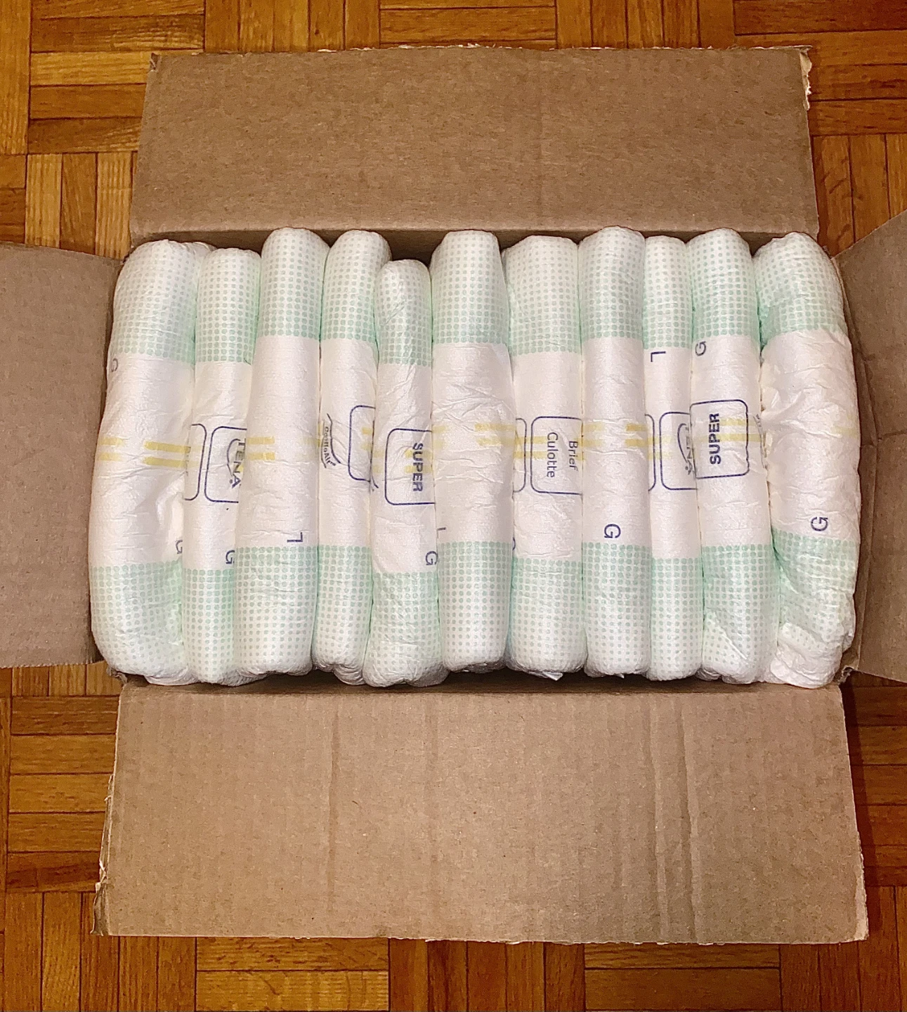 HUGE Adult Diaper/Brief Lot - 131 Total (TENA & Life Brand) - photo 4