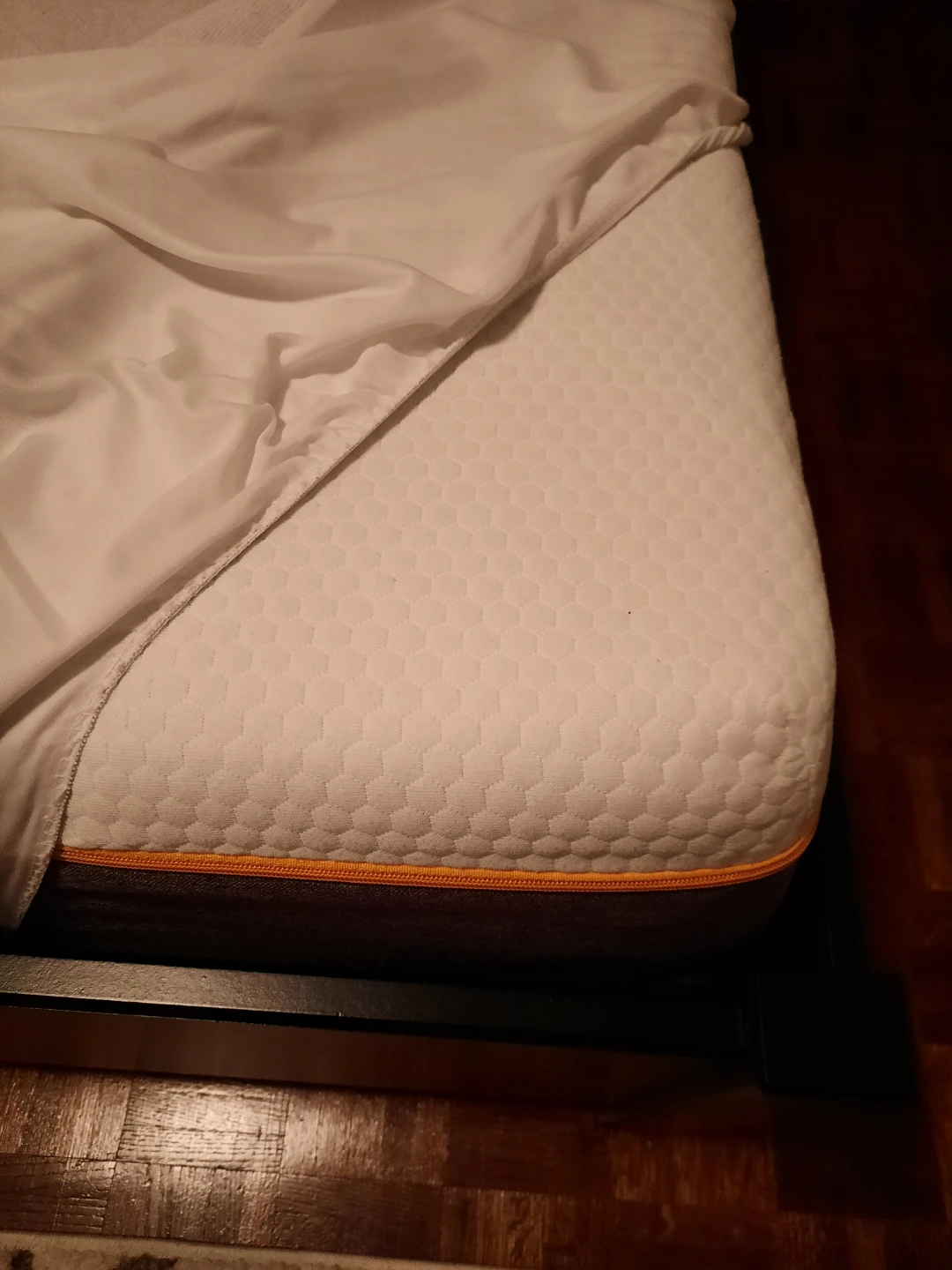 Queen size ikea bed frame, memory foam mattress with protector - photo 4