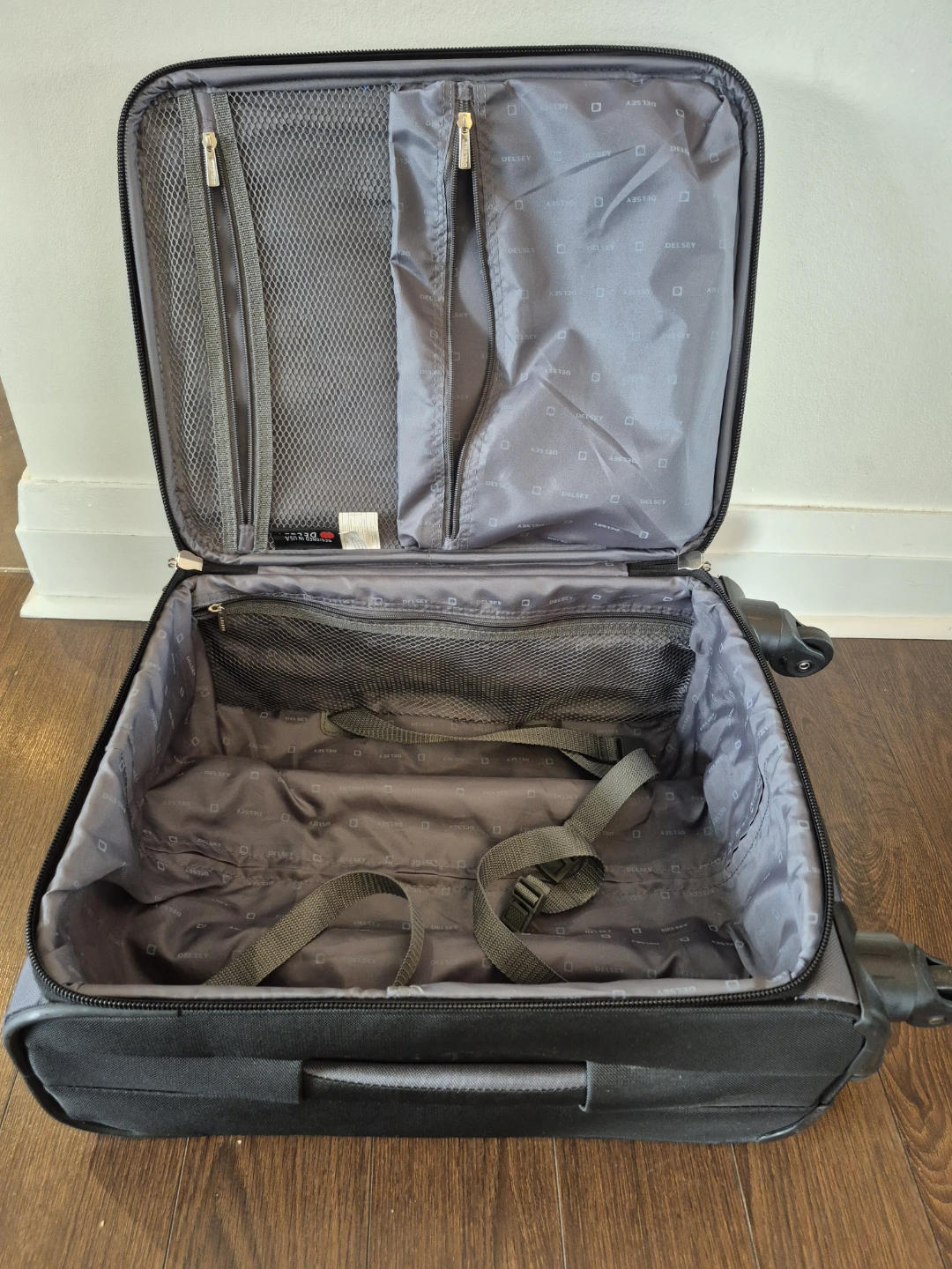Delsey Carry-On Luggage - photo 5