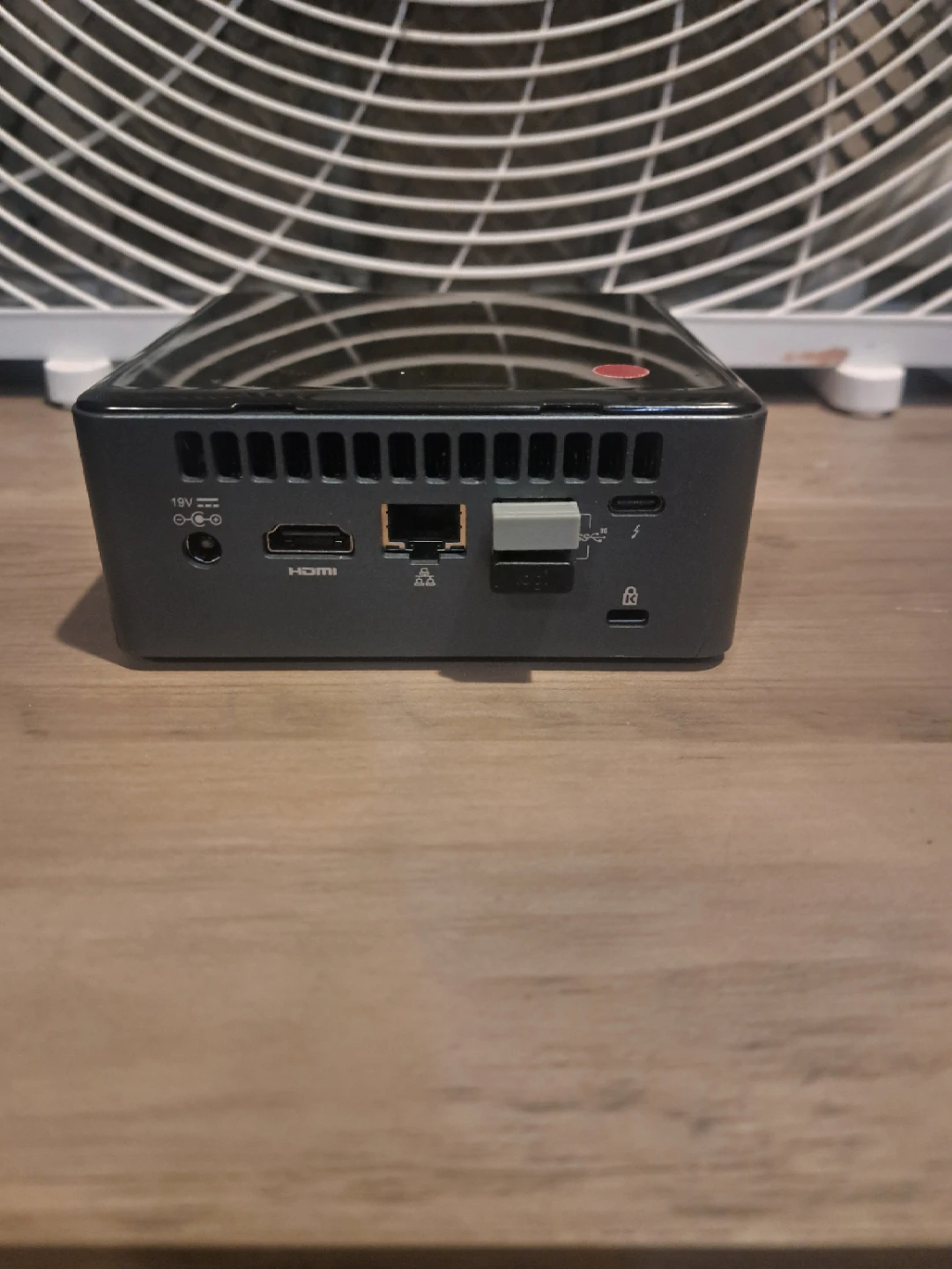 Intel NUC Mini PC - photo 3