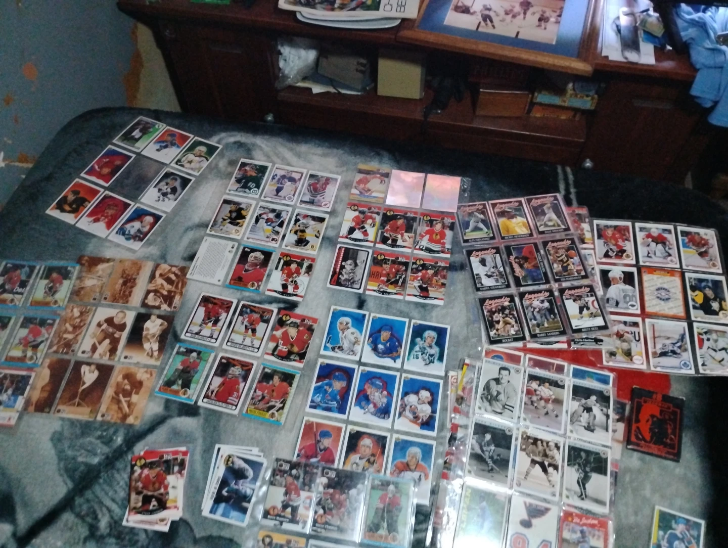Mixed Lot of Hockey Trading Cards